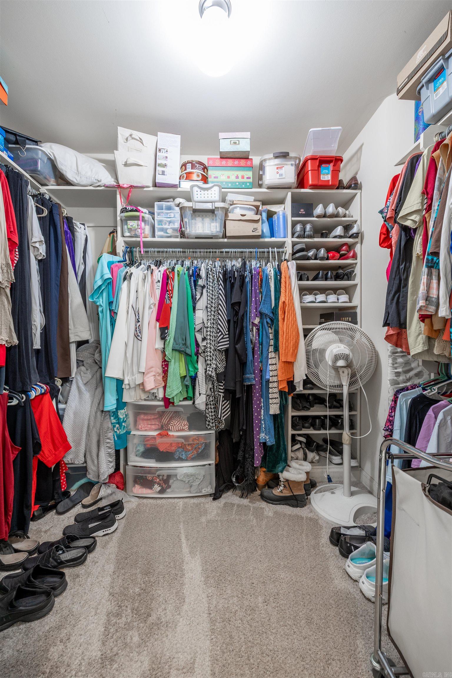 OAKS BLUFF ADDITION - Residential