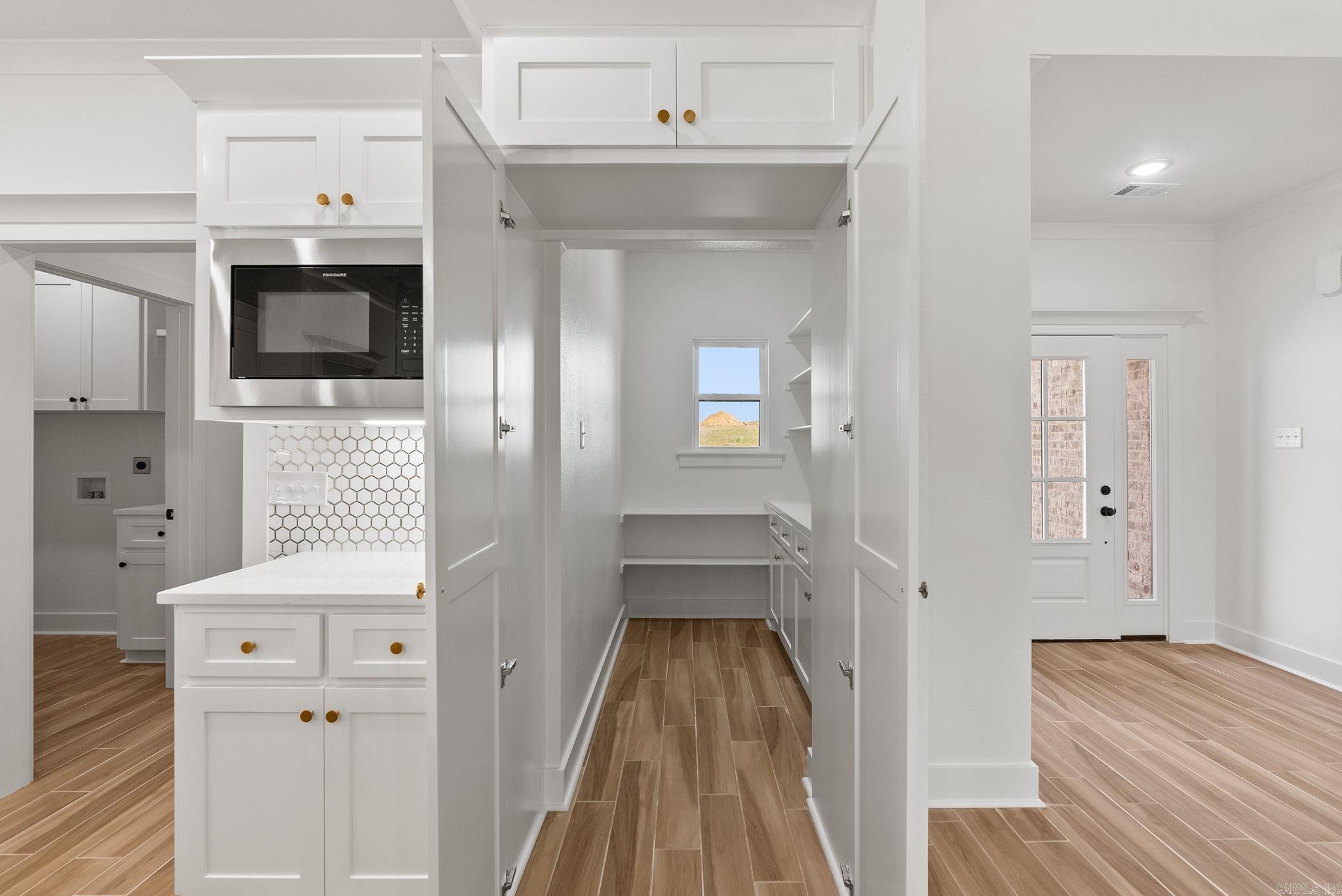 HIDDEN VALLEY ESTATES - Residential