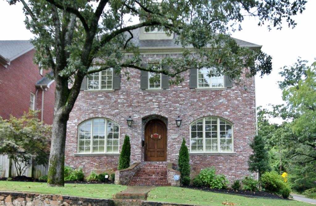 Beautiful Heights family home only 8 years old. Two story brick traditional in fabulous condition. Soaring ceilings and great open floor plan.. Fantastic street appeal on corner lot. Four or five bedrooms. Playroom or in-laws quarters on 3rd floor. Top of the line finishes and quality construction. 2 car rear loading garage with storage. Awesome home with Beautiful decore.