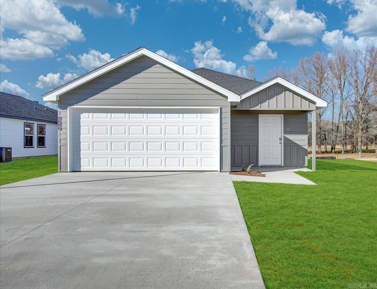 MOONLIGHT MEADOWS PHASE 1 - Residential