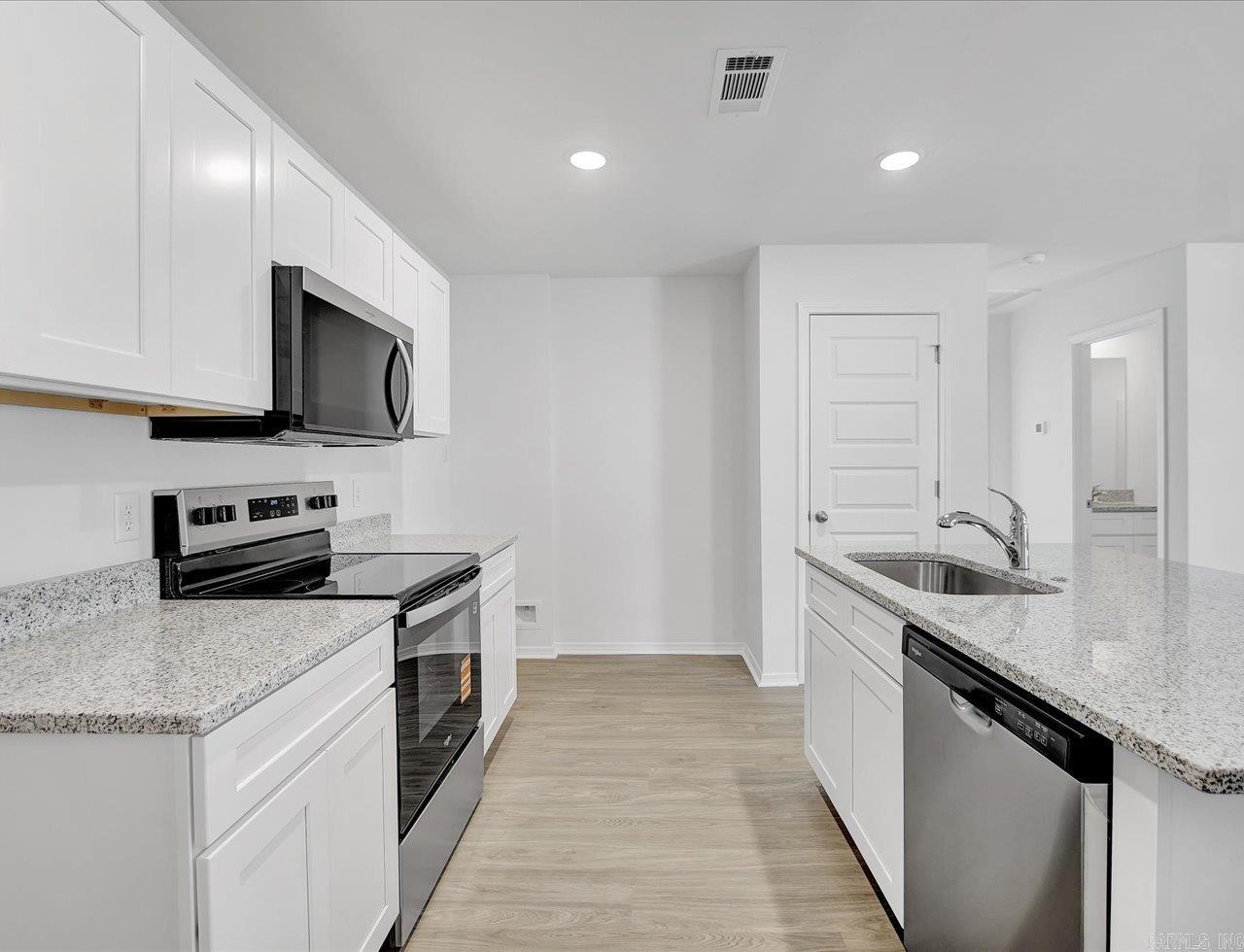 MOONLIGHT MEADOWS PHASE 1 - Residential