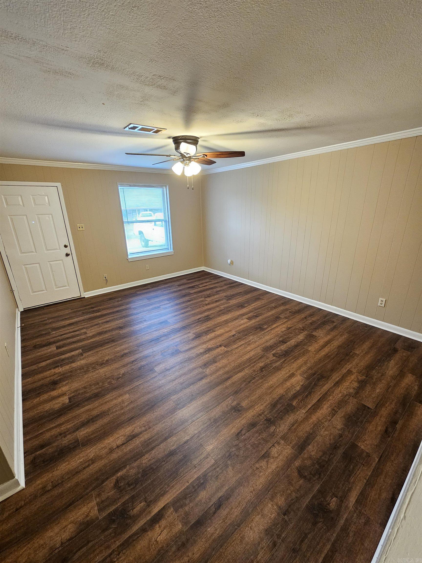 PHEASANT RUN - Residential