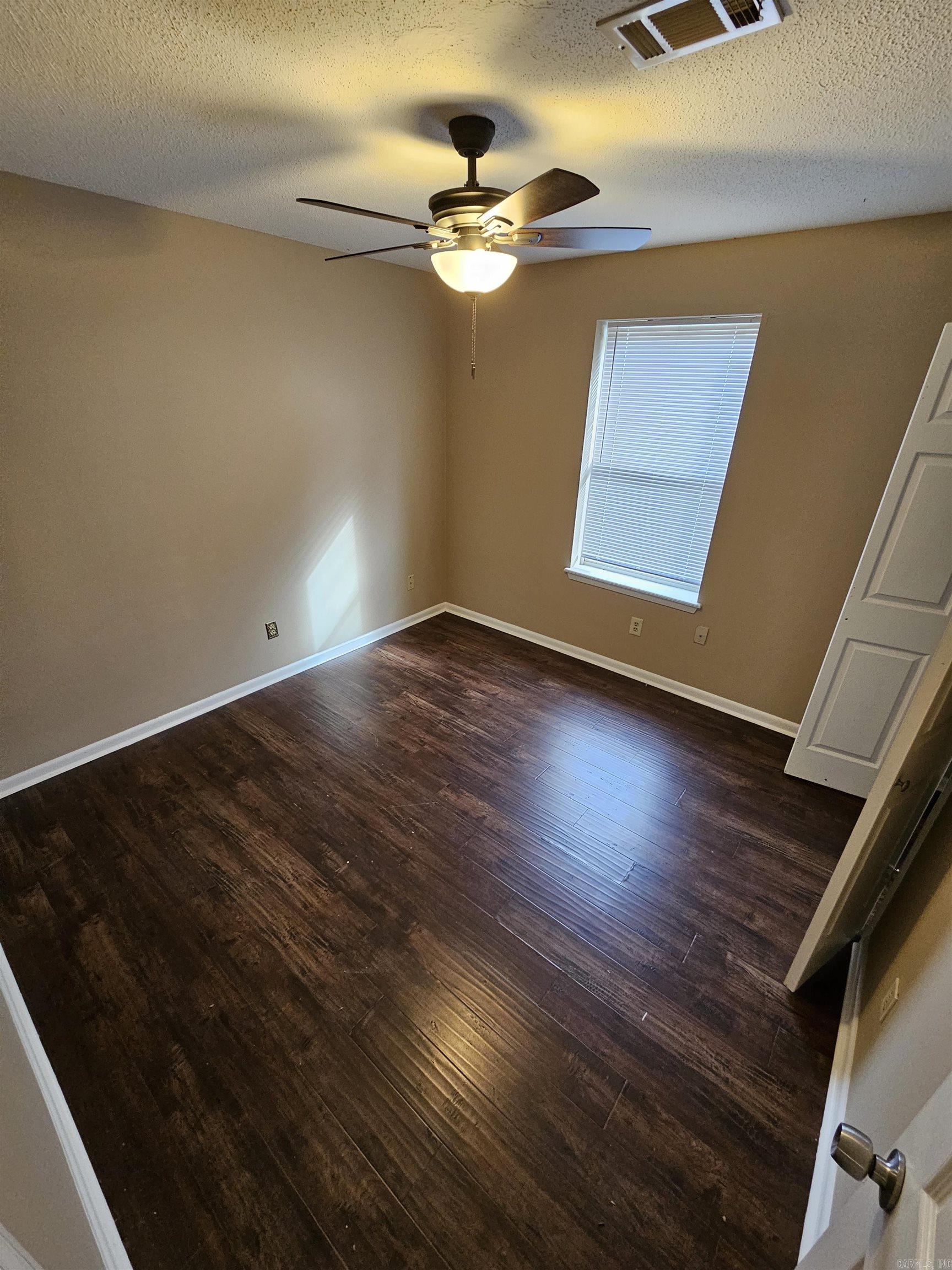 PHEASANT RUN - Residential