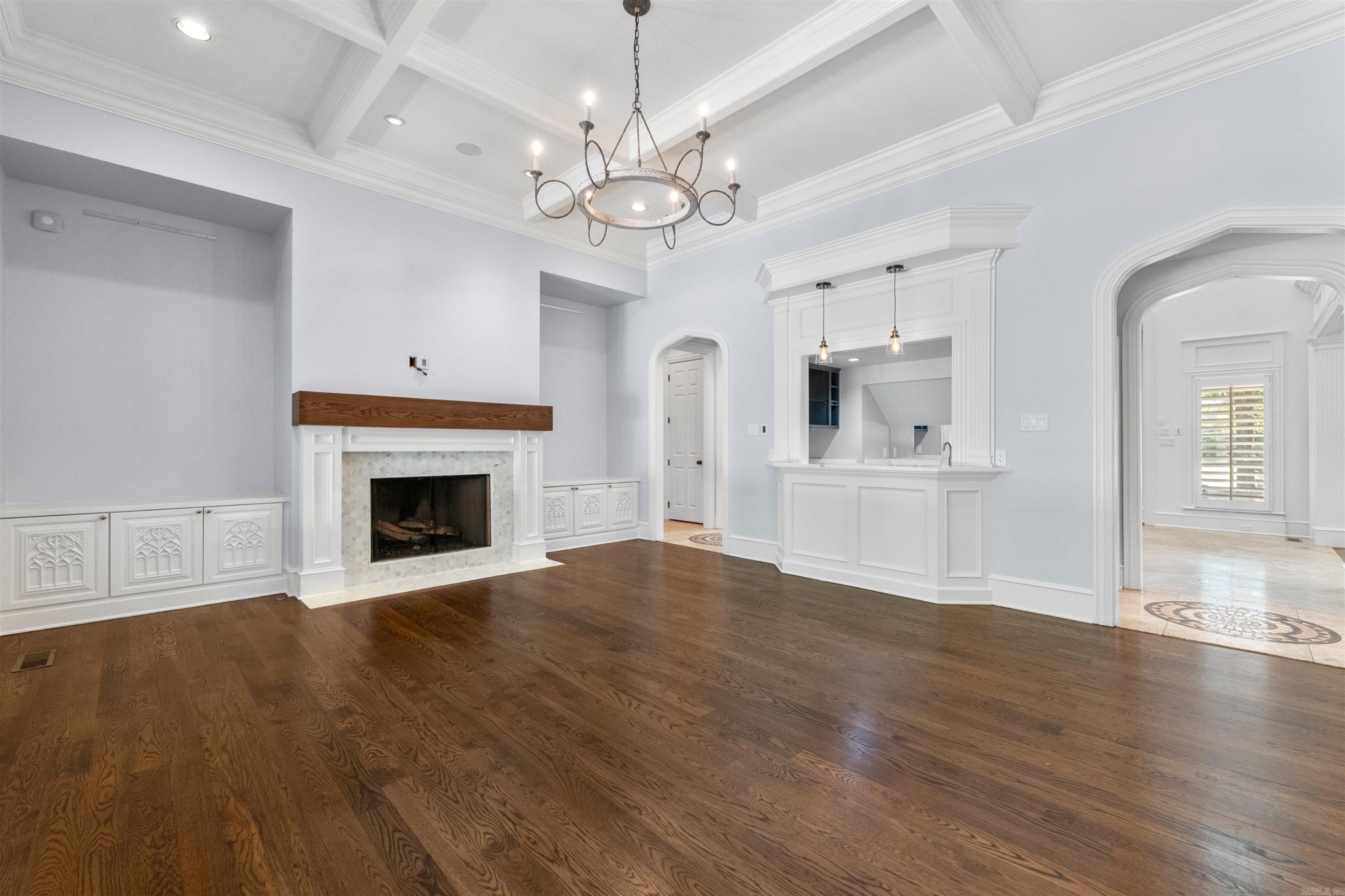 CHENAL VALLEY SOLOGNE CIRCLE - Residential