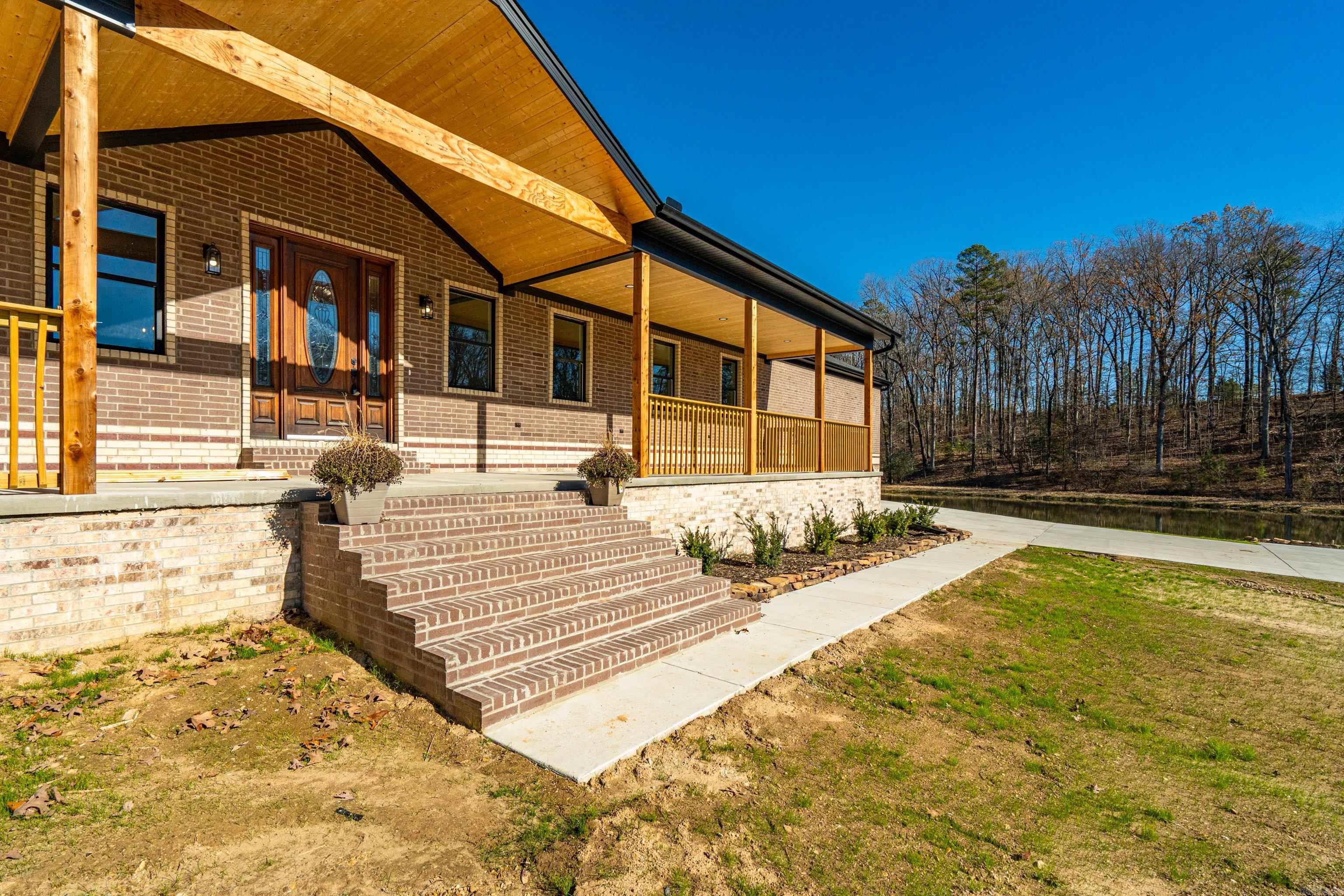 ROLLING MANOR - Residential