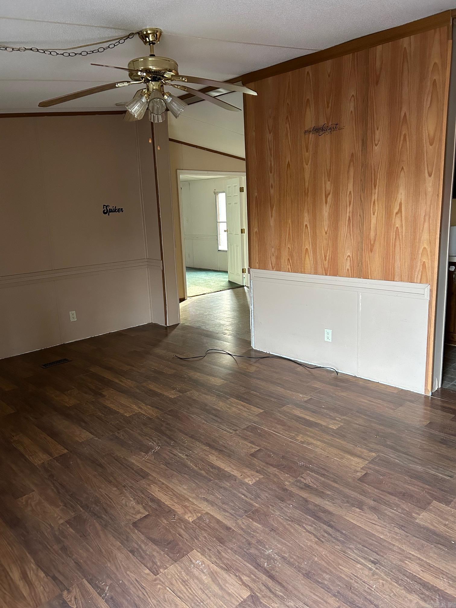 ADLER MOUNTAIN ESTATES - Residential