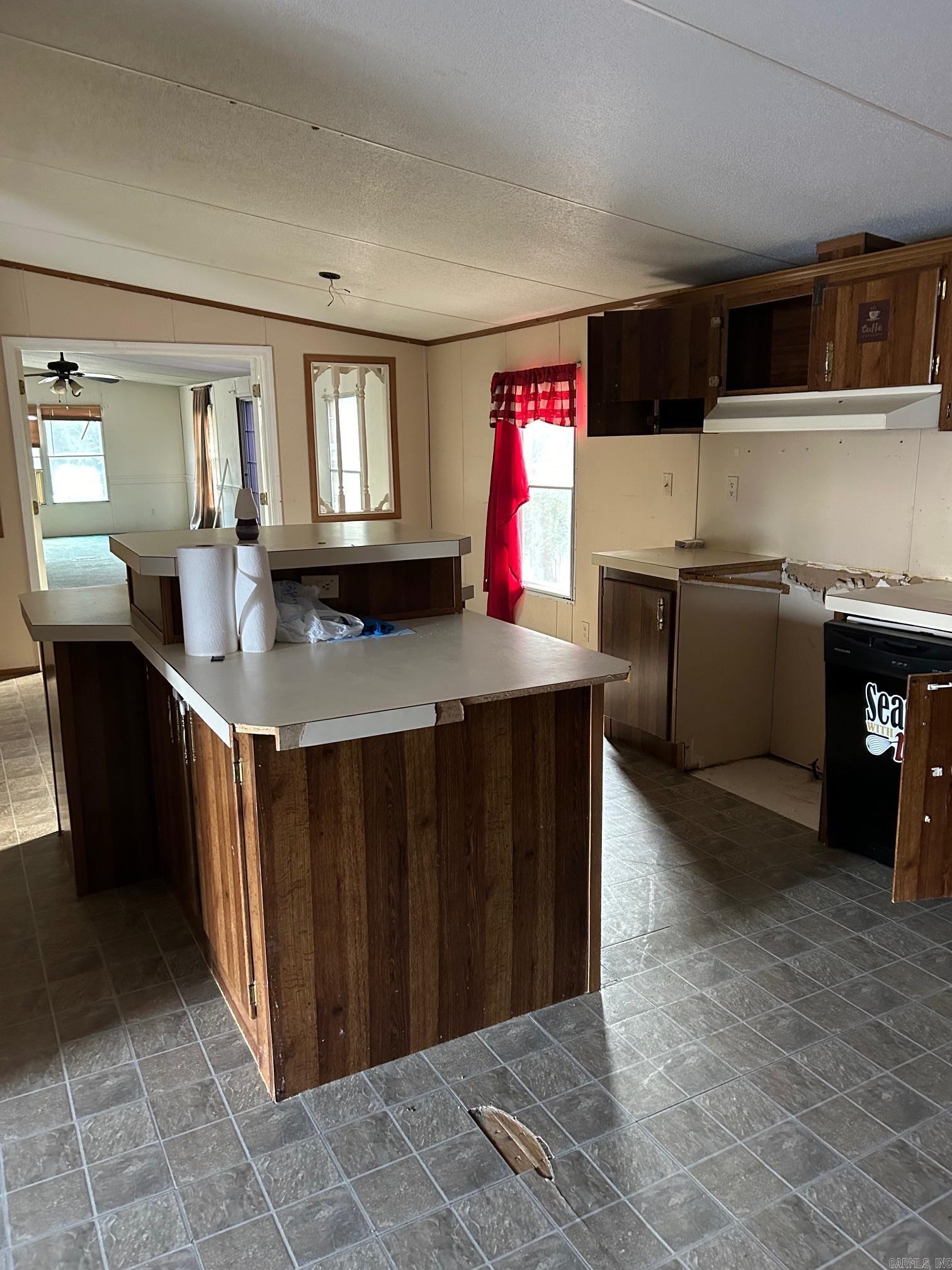 ADLER MOUNTAIN ESTATES - Residential