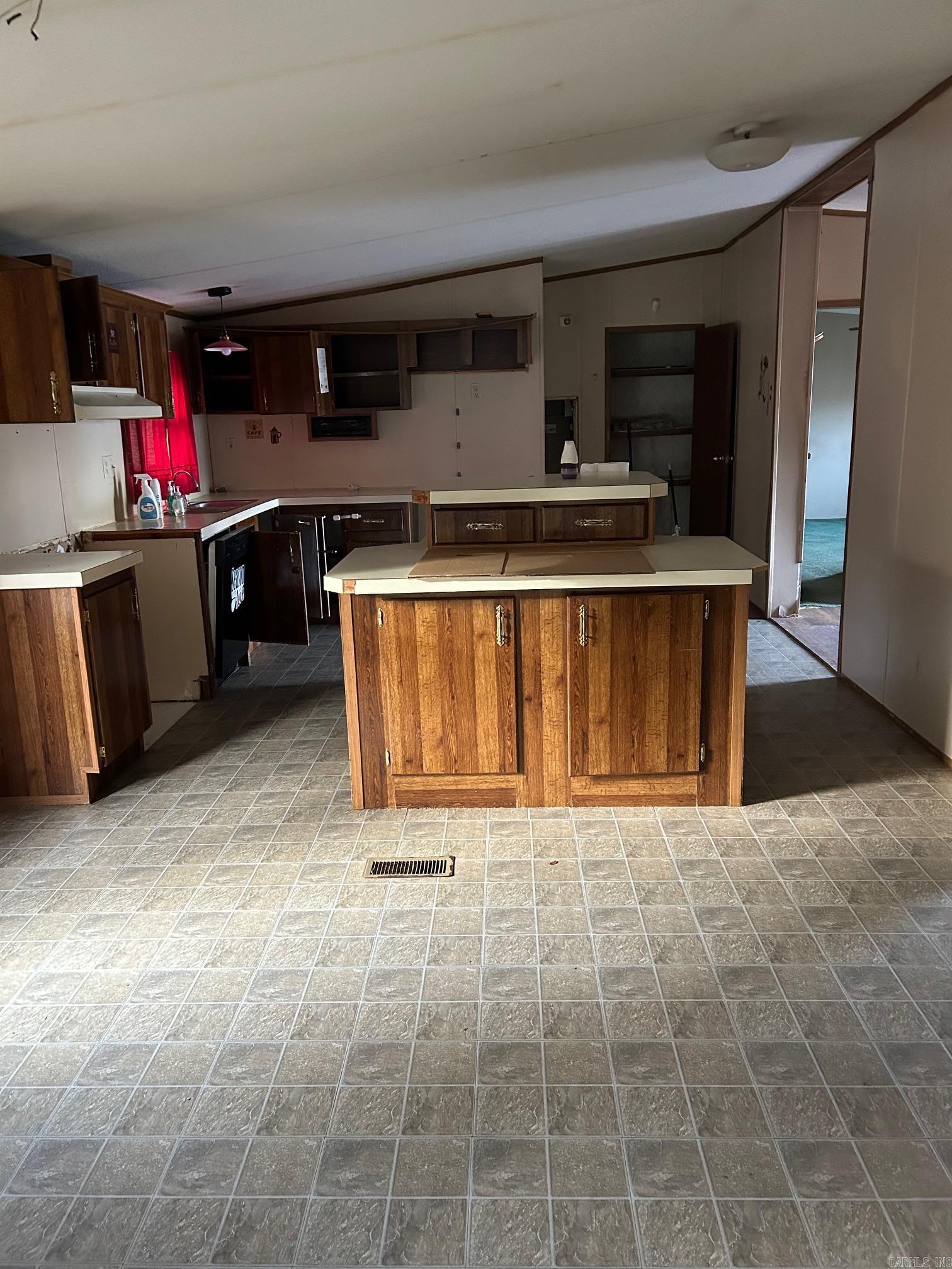 ADLER MOUNTAIN ESTATES - Residential