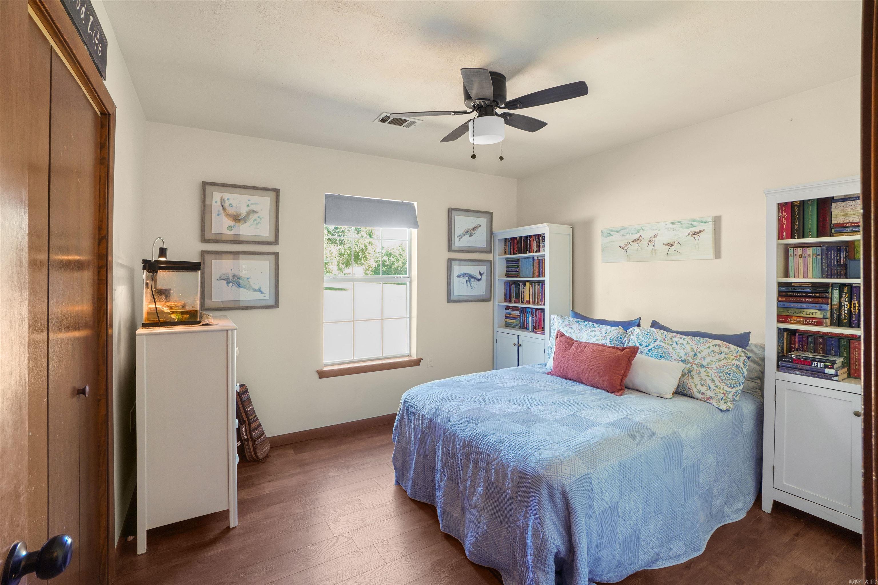 WINDWOOD SOUTH - Residential