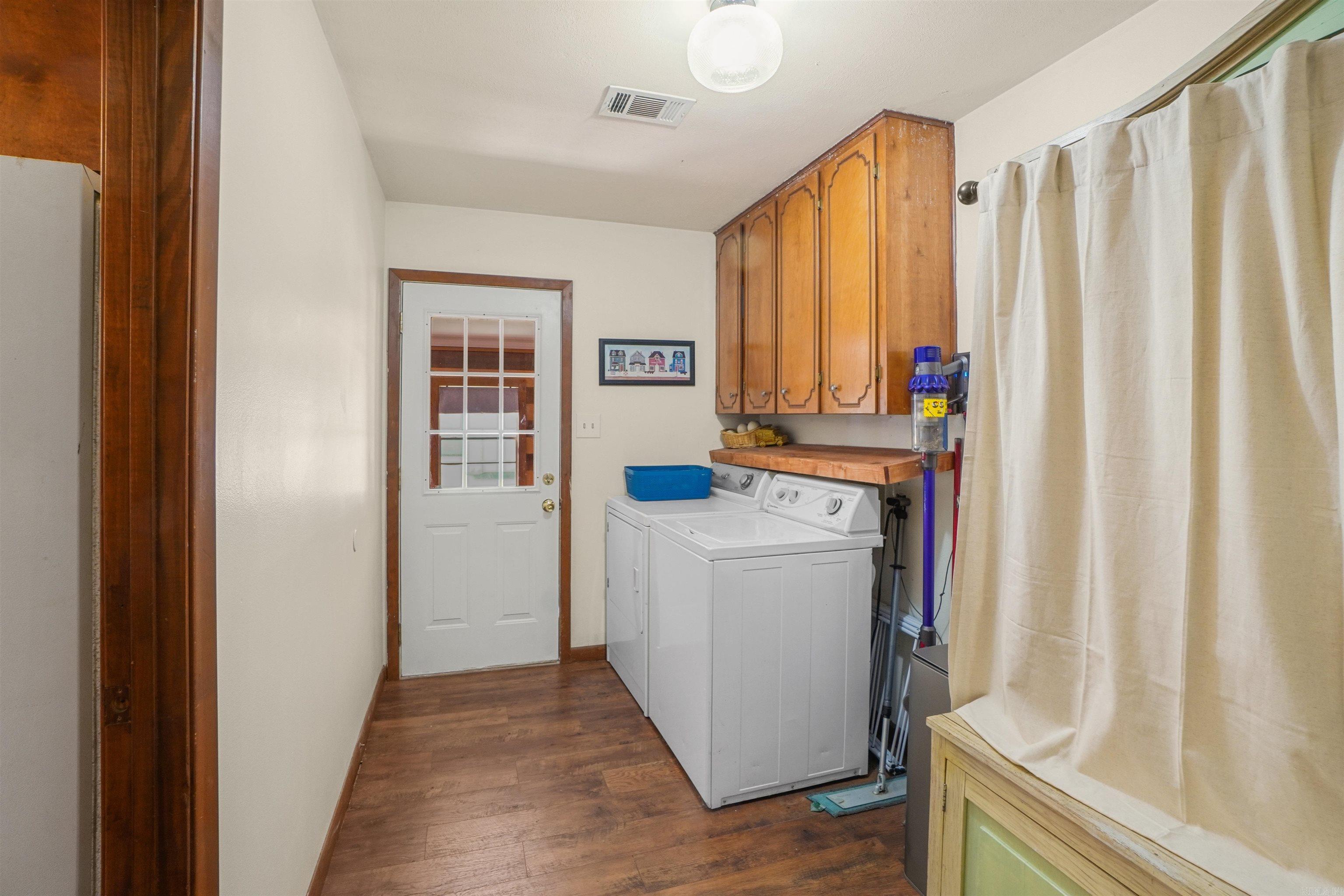 WINDWOOD SOUTH - Residential