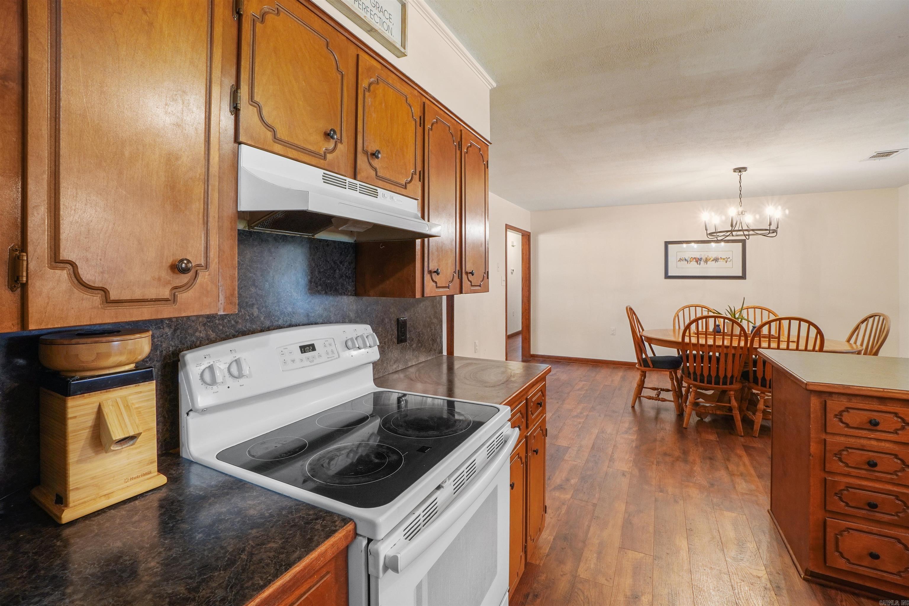 WINDWOOD SOUTH - Residential