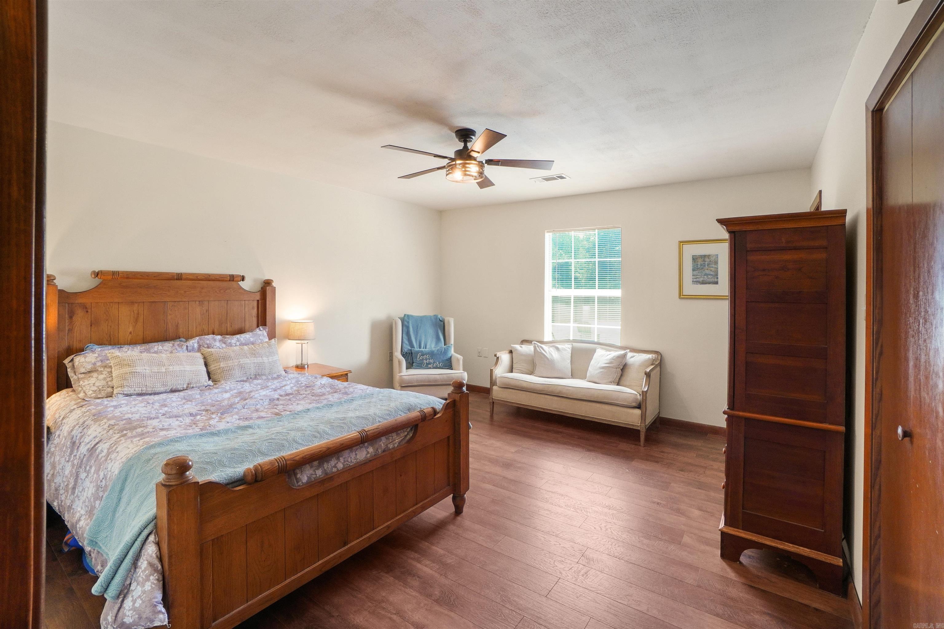 WINDWOOD SOUTH - Residential