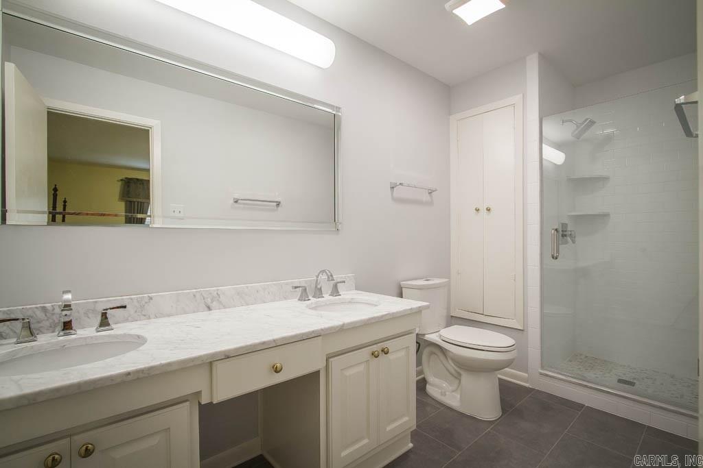 Leawood - Residential