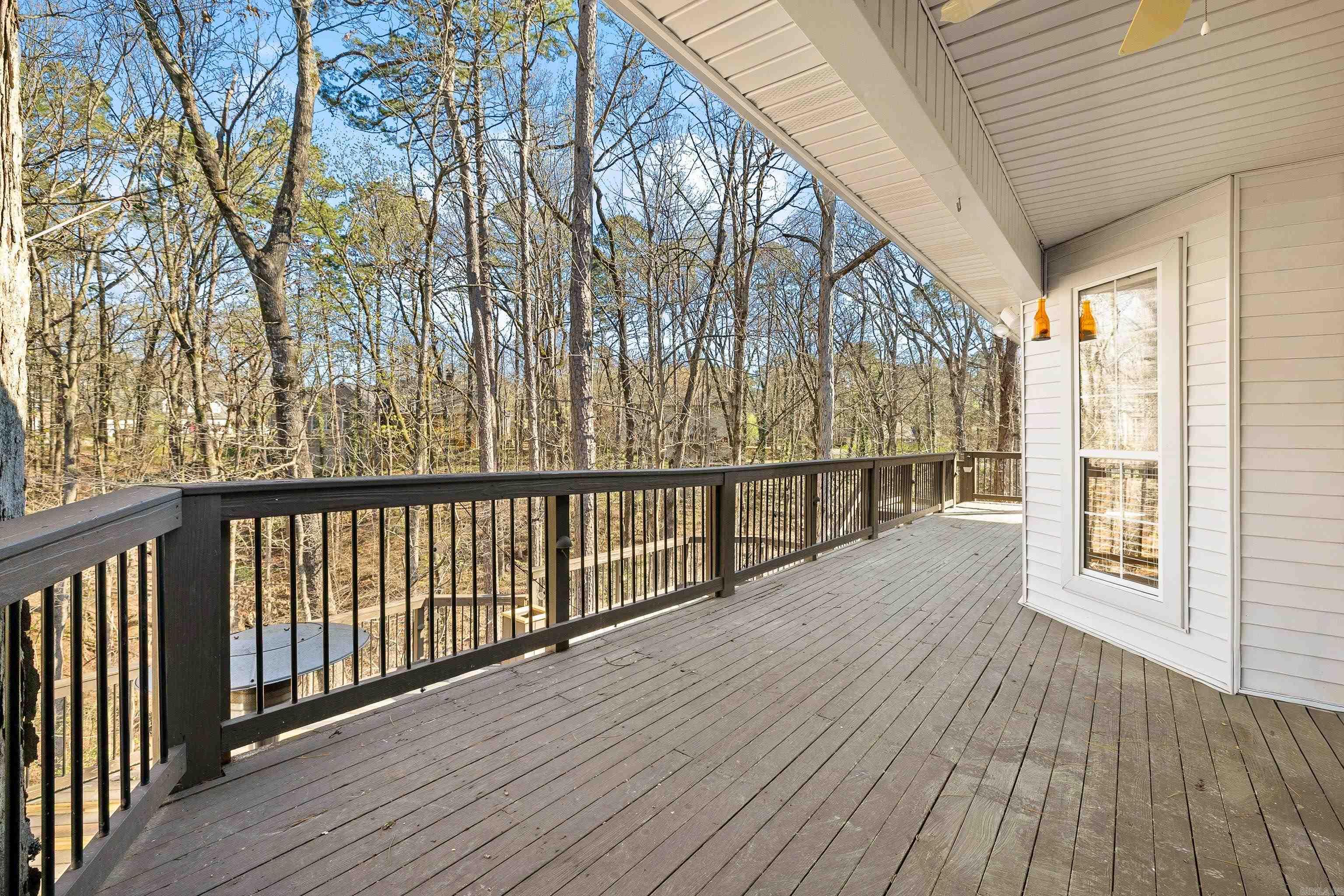 RIVER OAKS - Residential