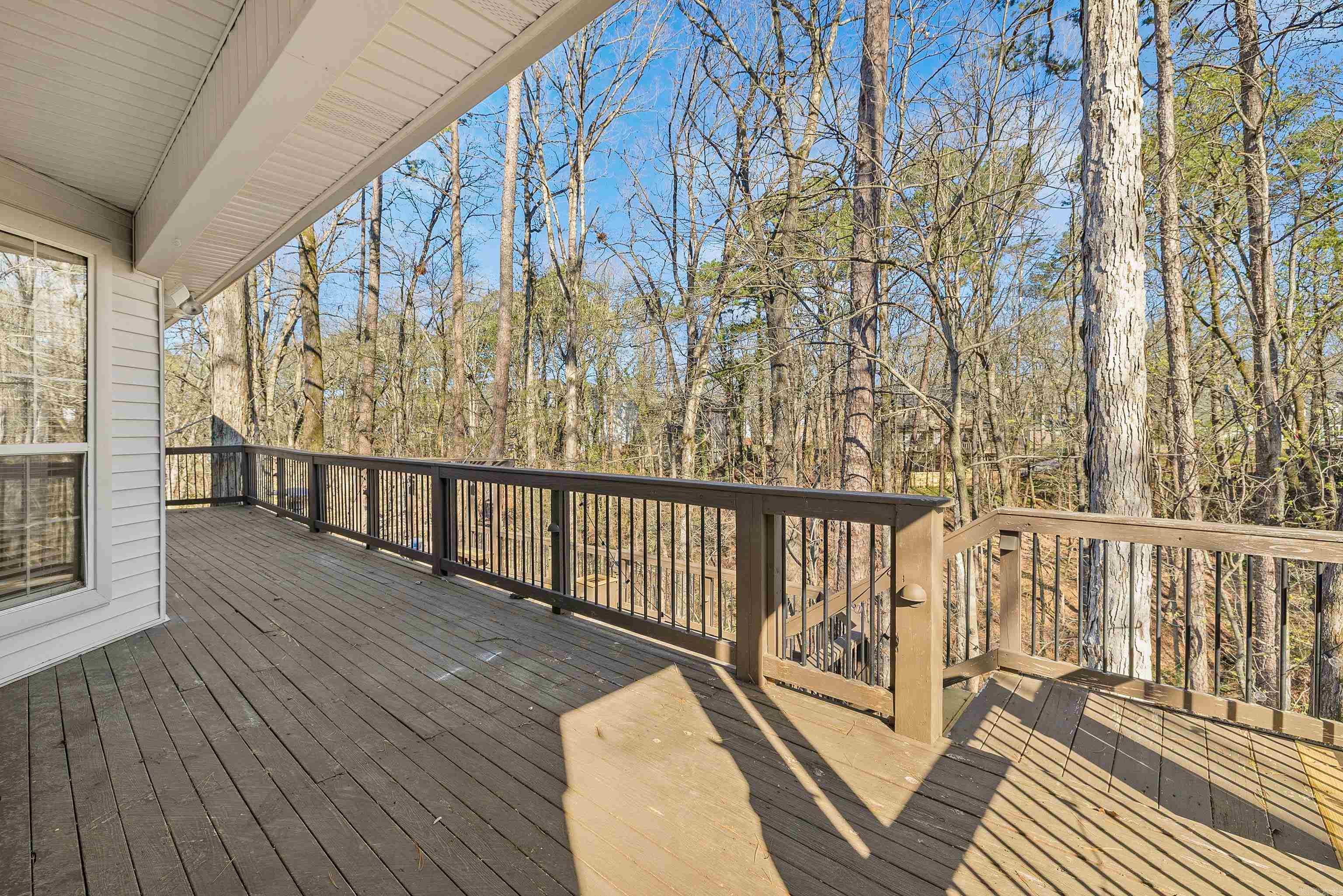 RIVER OAKS - Residential