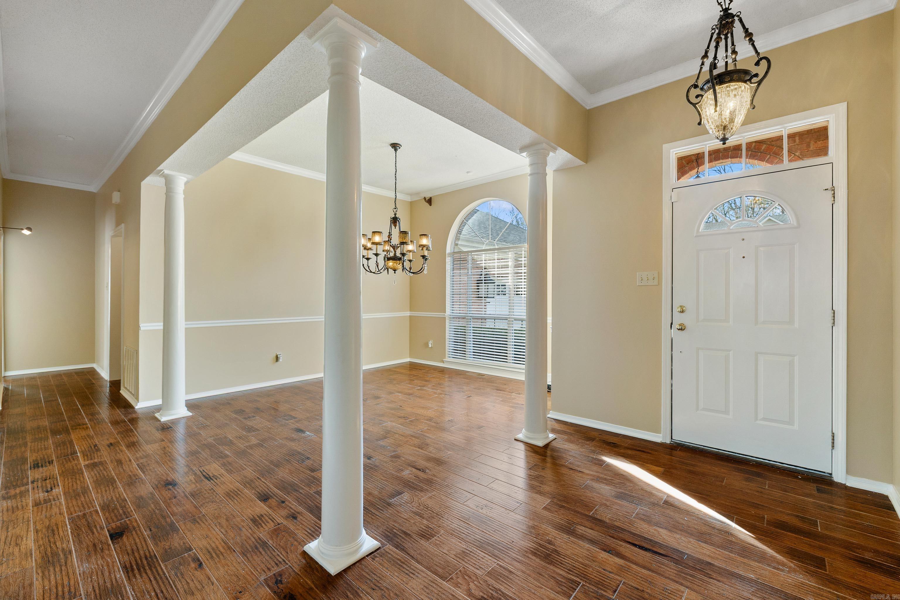 RIVER OAKS - Residential