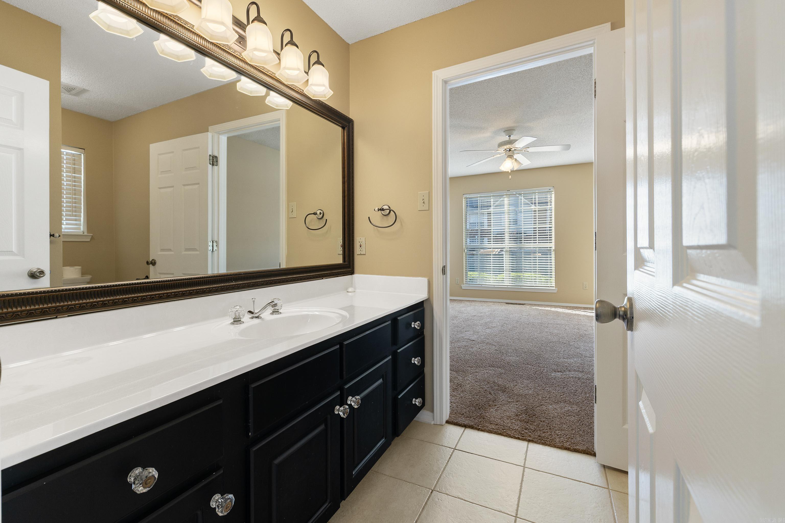 RIVER OAKS - Residential