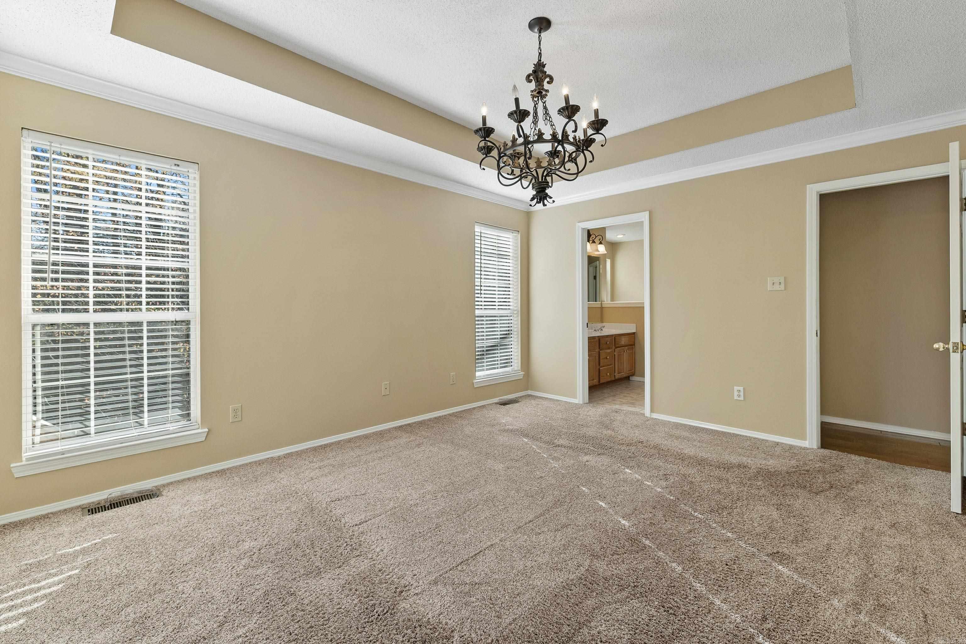 RIVER OAKS - Residential