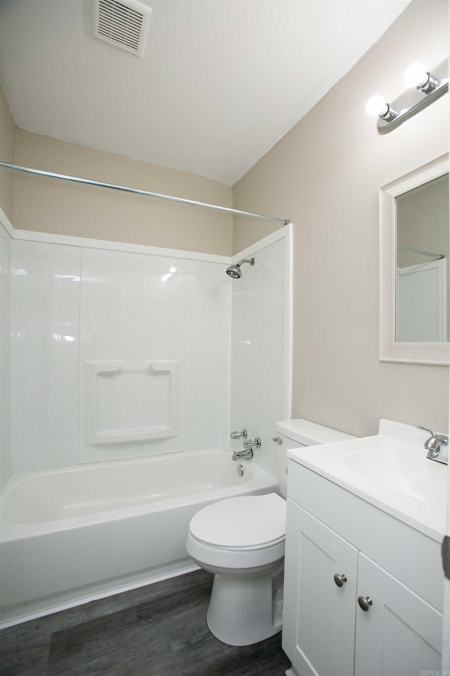 Cassinelli - Residential Lease