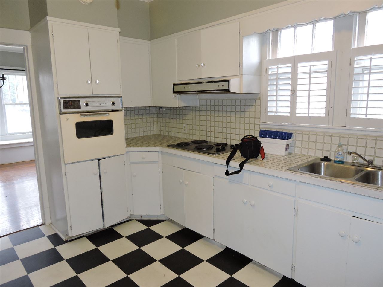 Ledbetter - Residential Lease