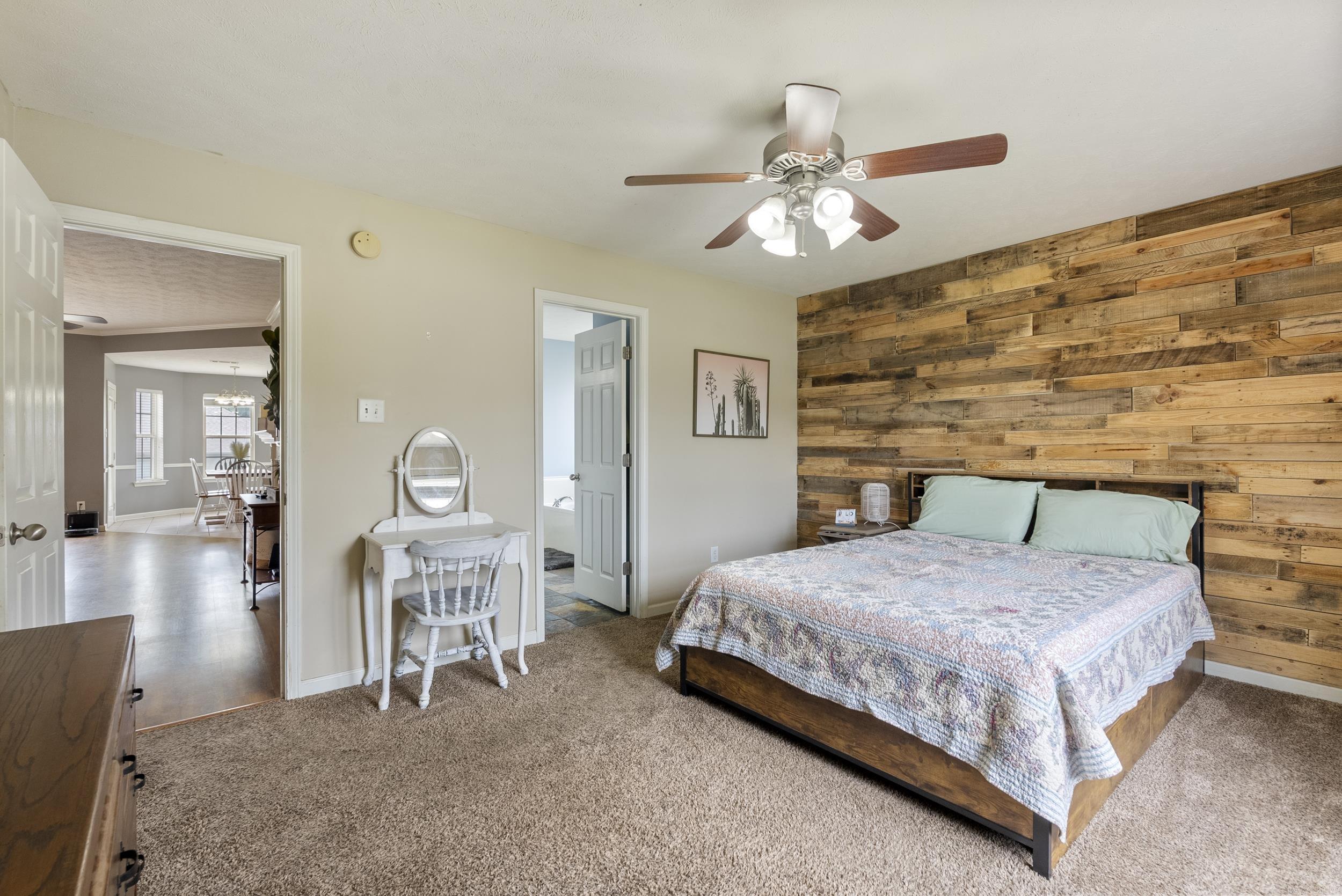 SILVER STREAK - Residential