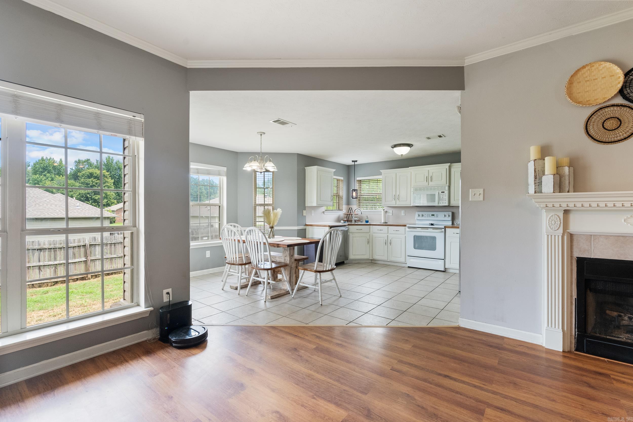 SILVER STREAK - Residential