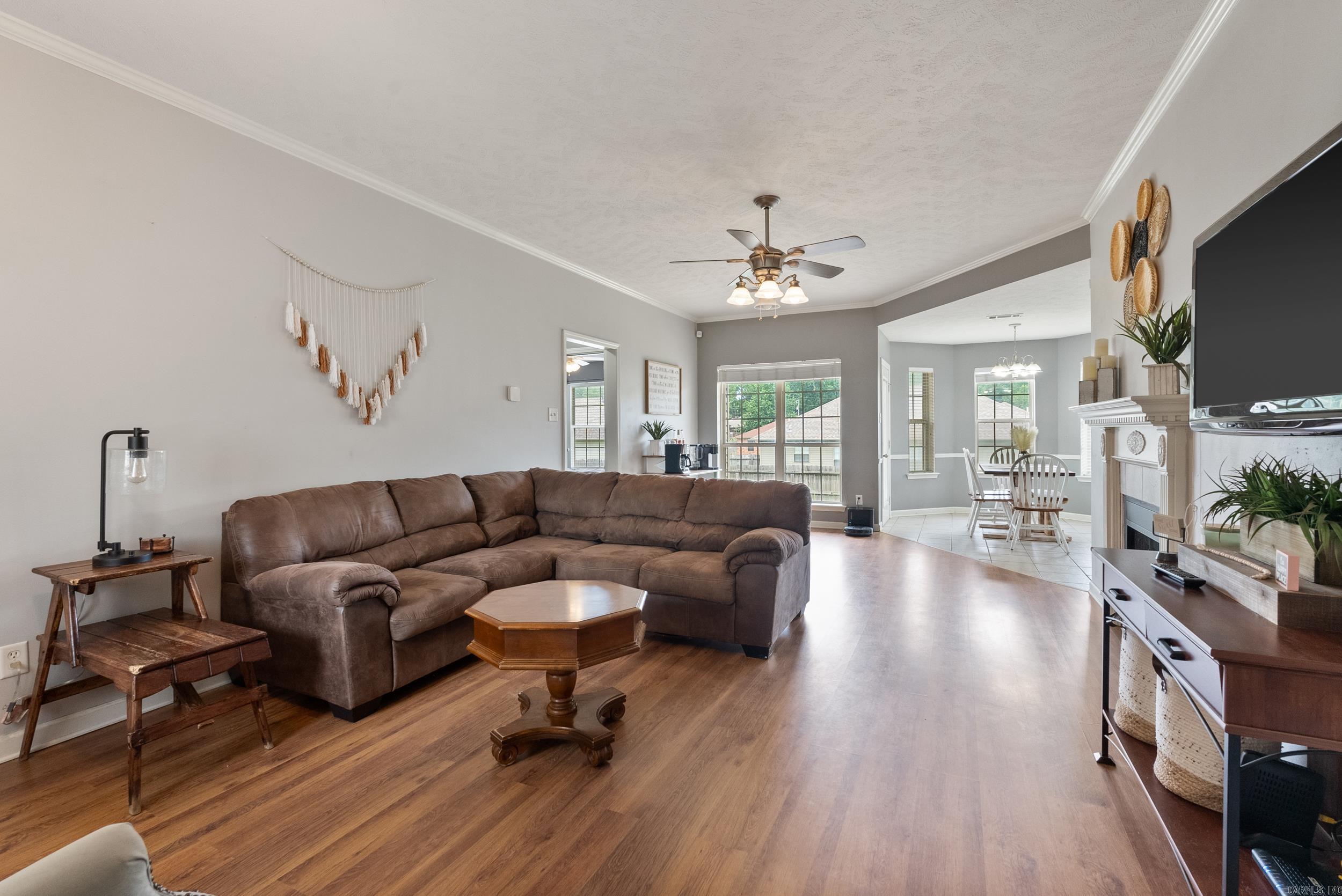 SILVER STREAK - Residential