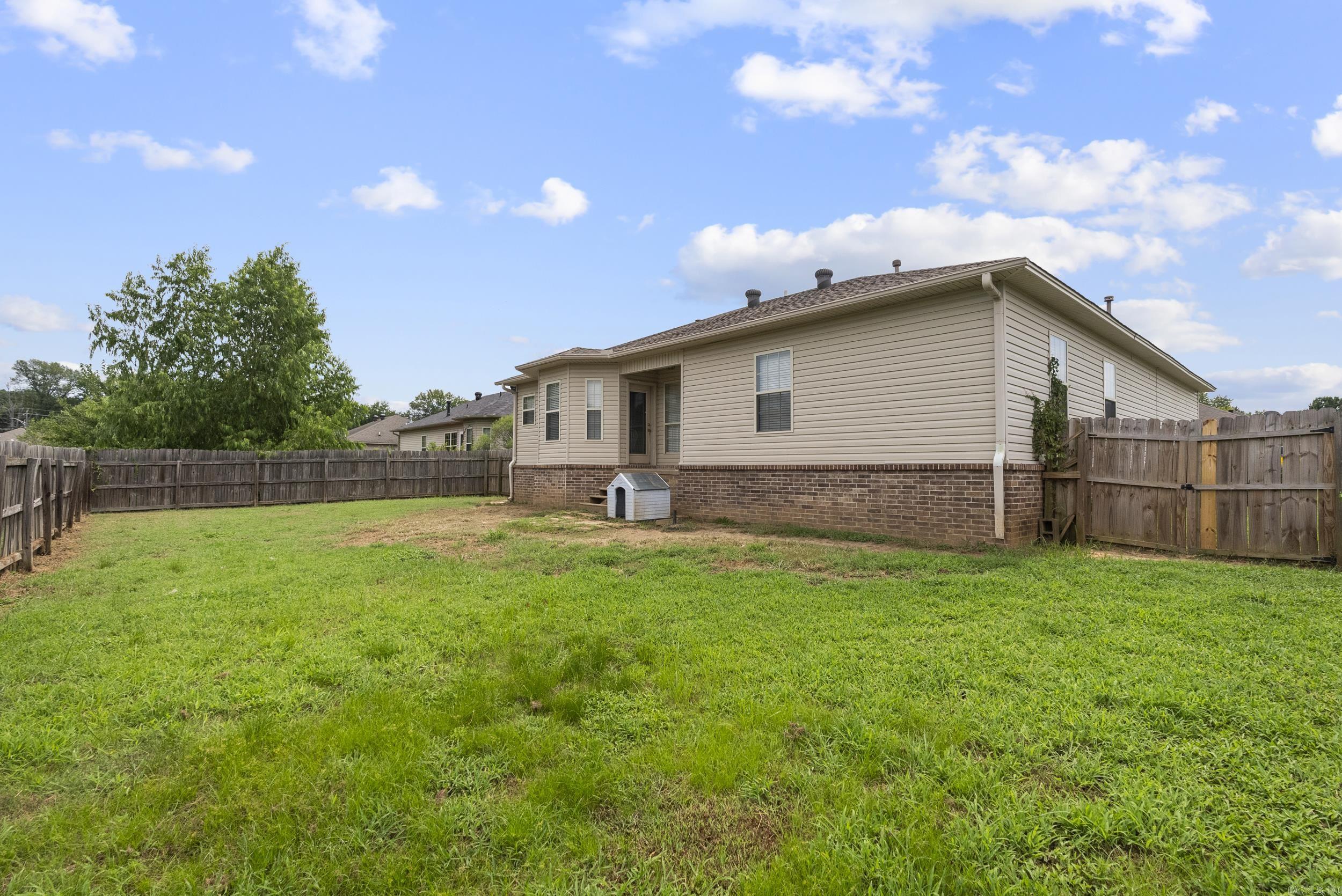 SILVER STREAK - Residential