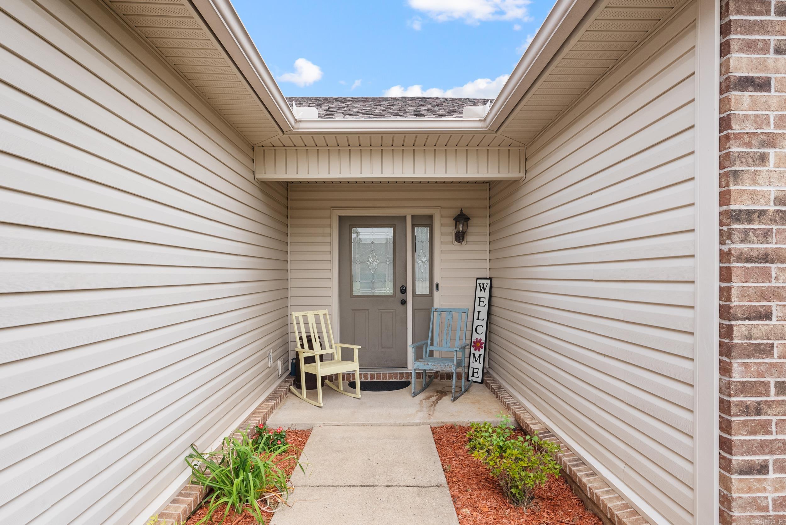 SILVER STREAK - Residential