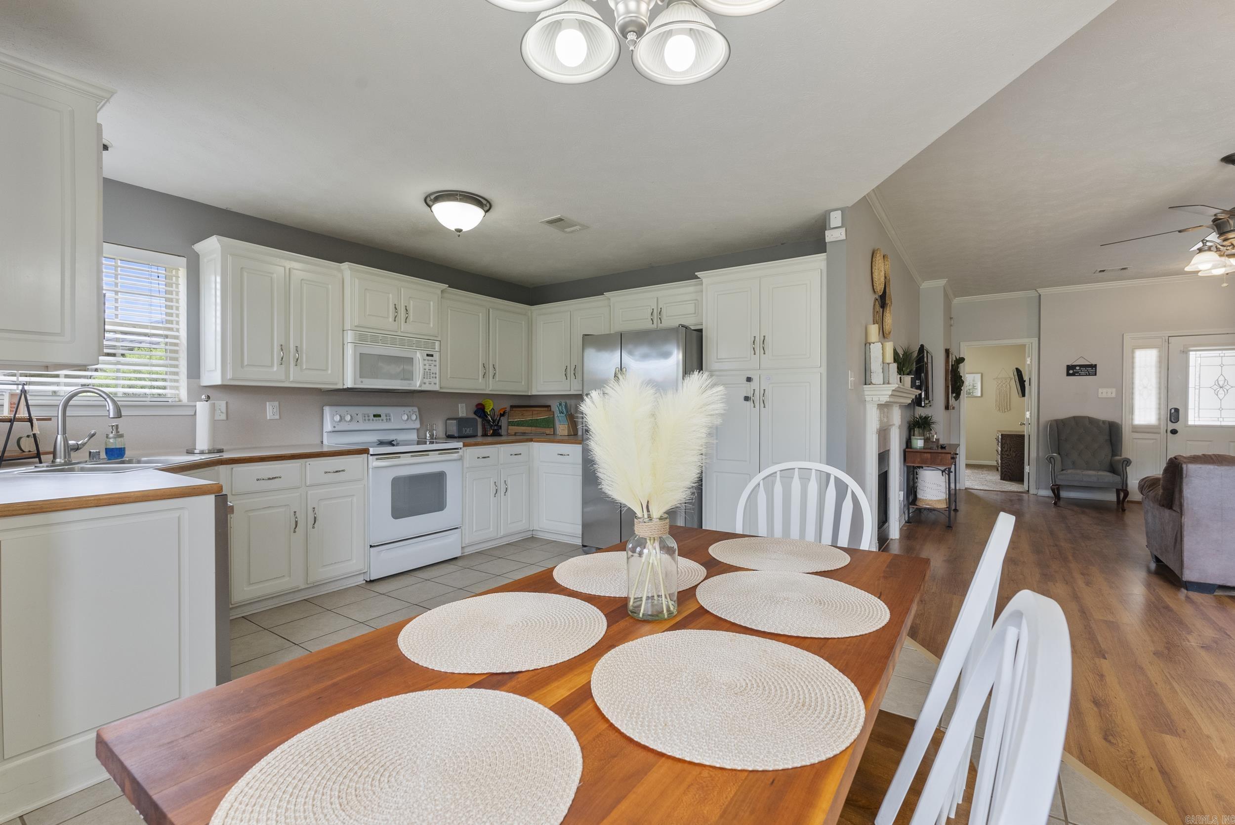 SILVER STREAK - Residential