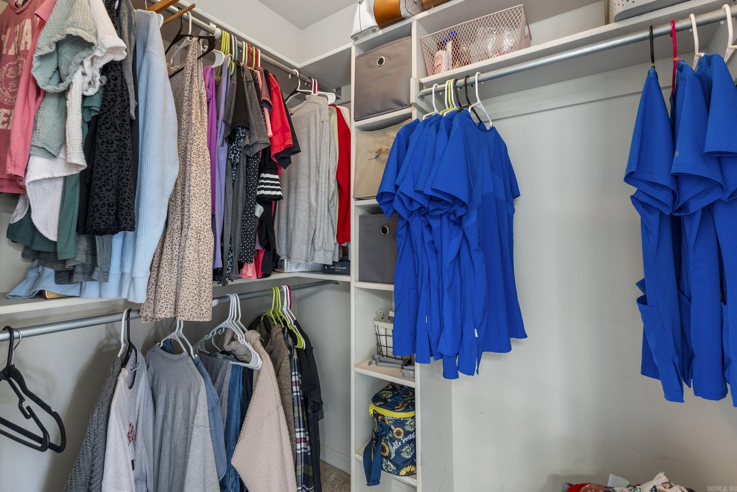 SILVER STREAK - Residential