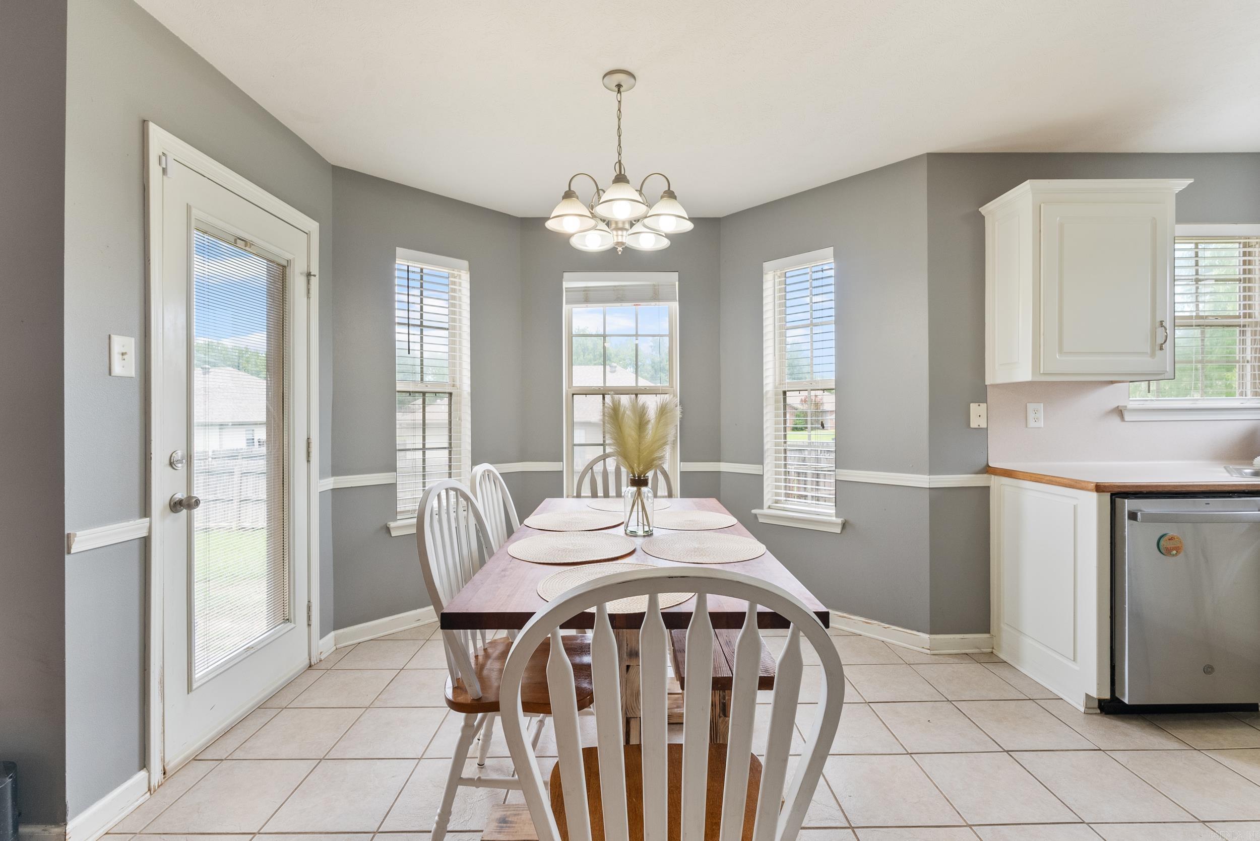 SILVER STREAK - Residential