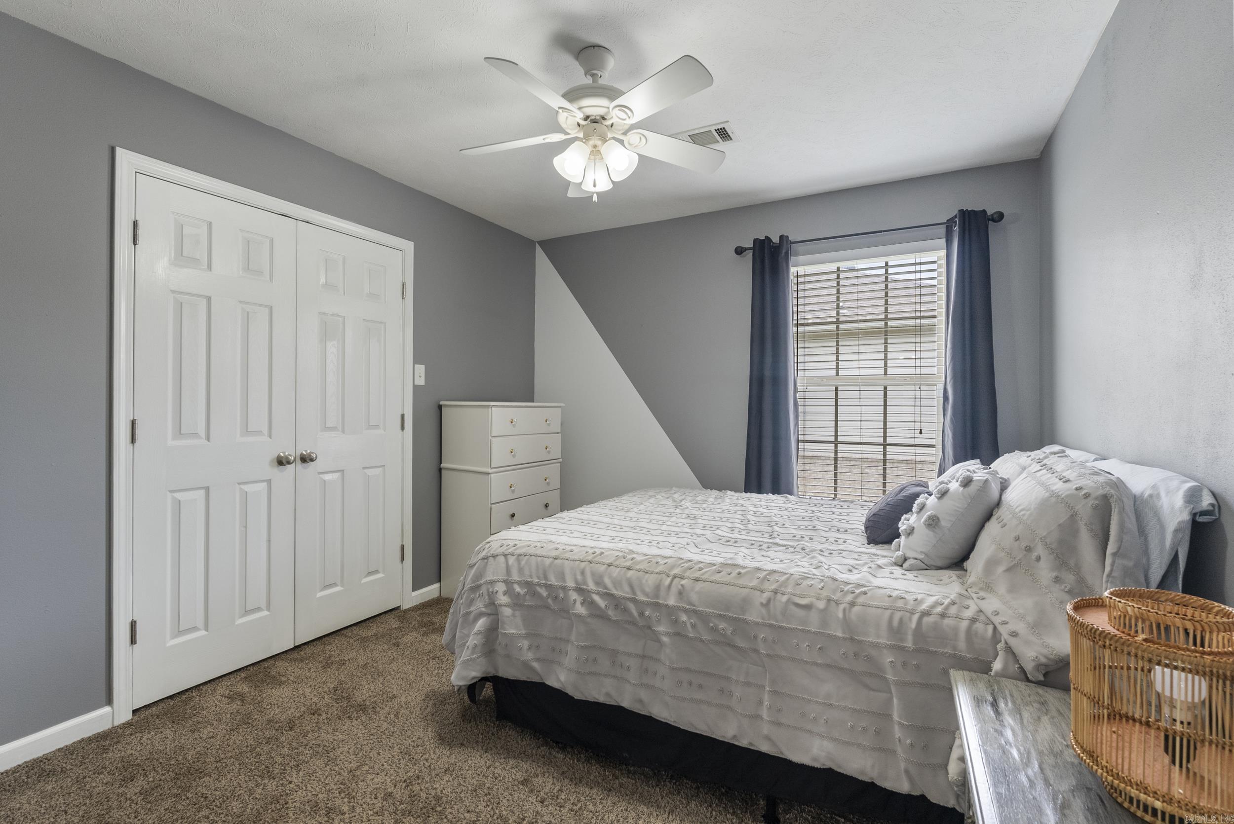 SILVER STREAK - Residential