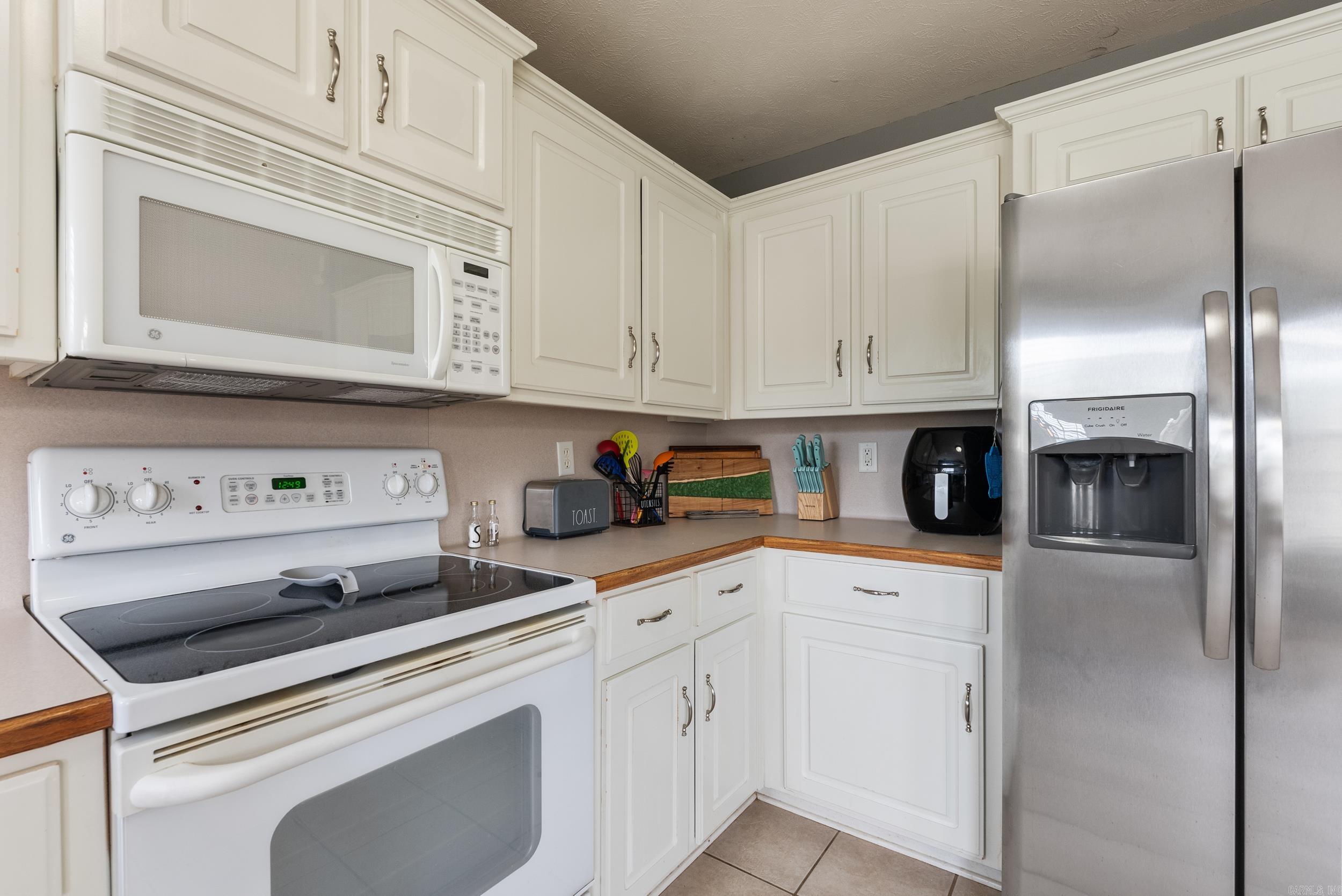 SILVER STREAK - Residential