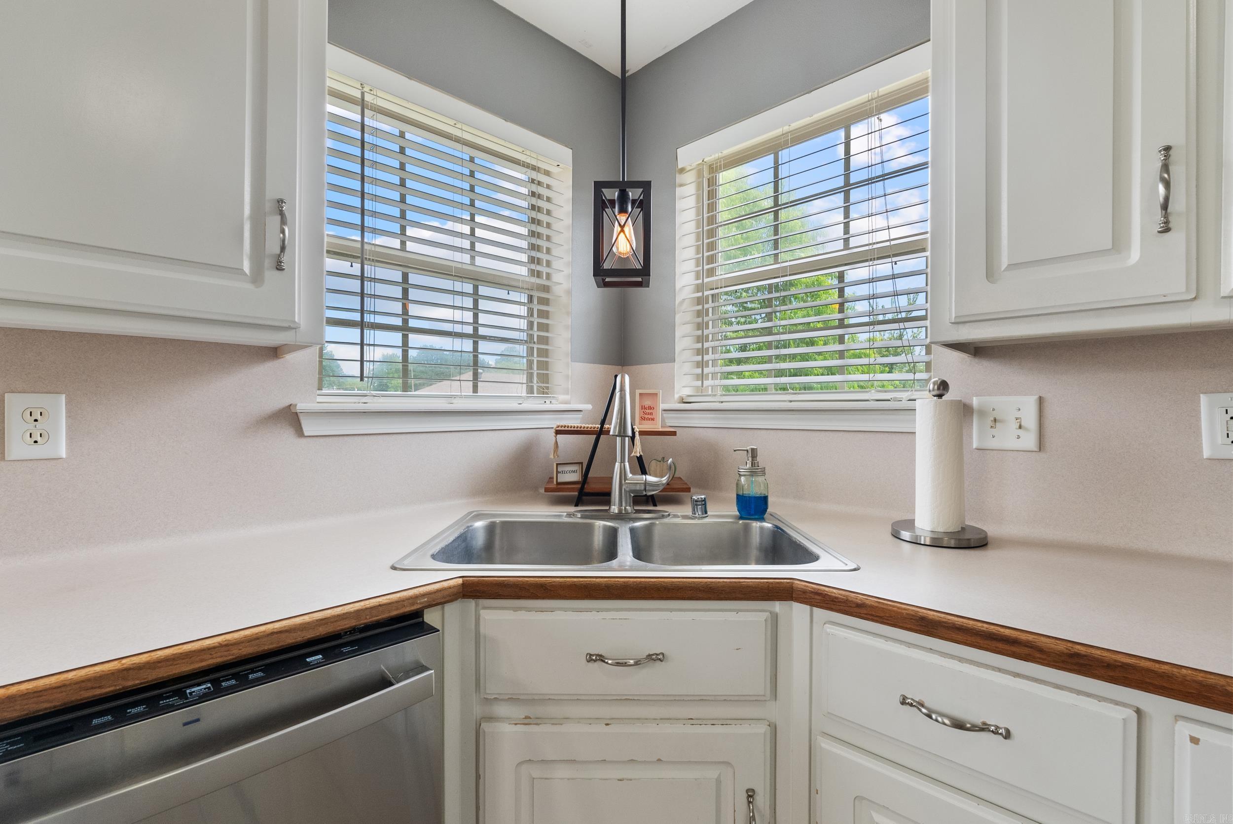 SILVER STREAK - Residential