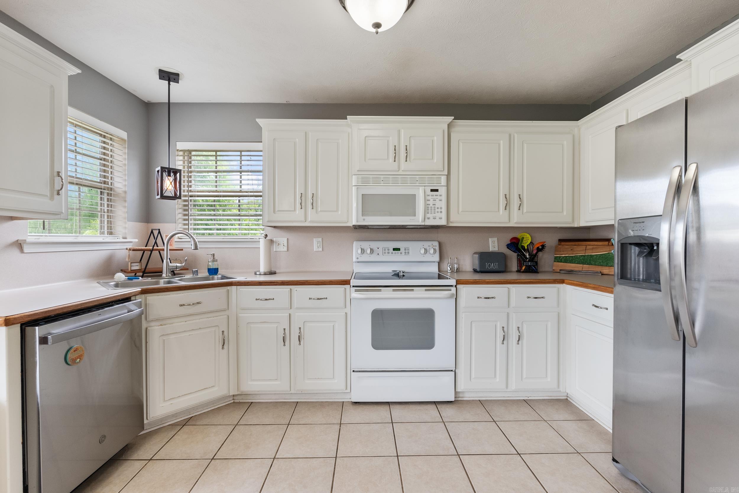 SILVER STREAK - Residential