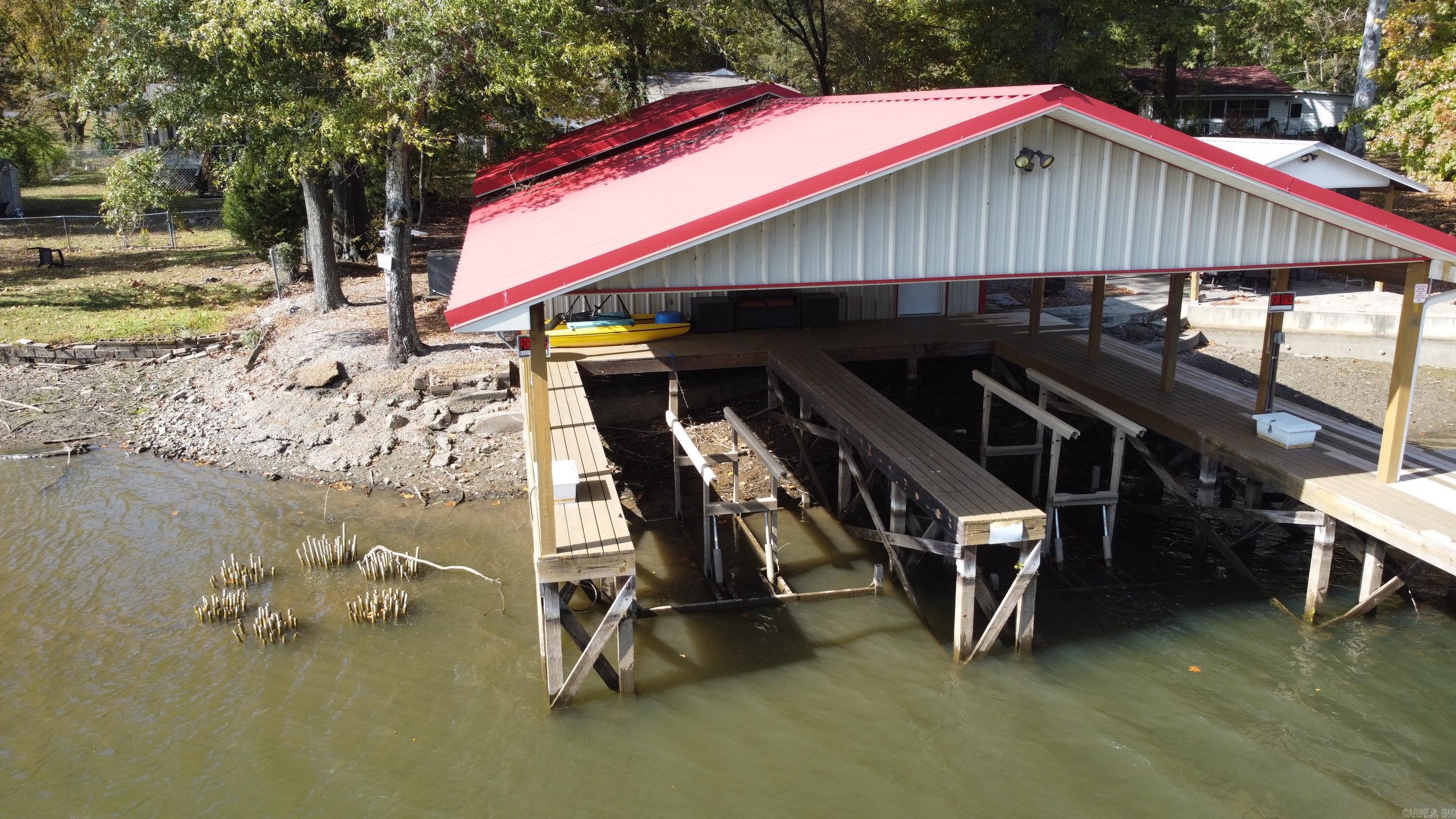 SAND BEACH ACRES - Residential