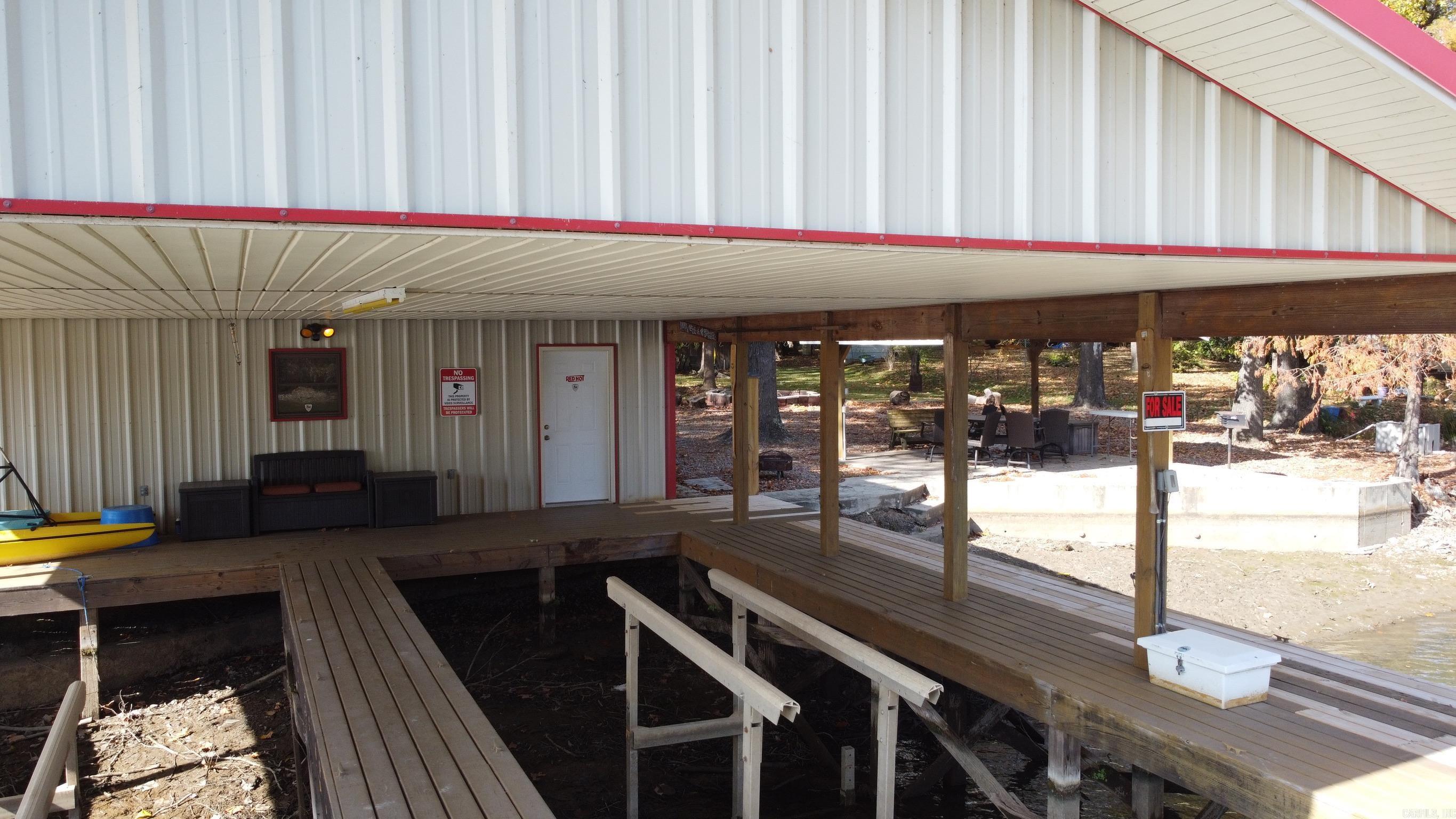 SAND BEACH ACRES - Residential