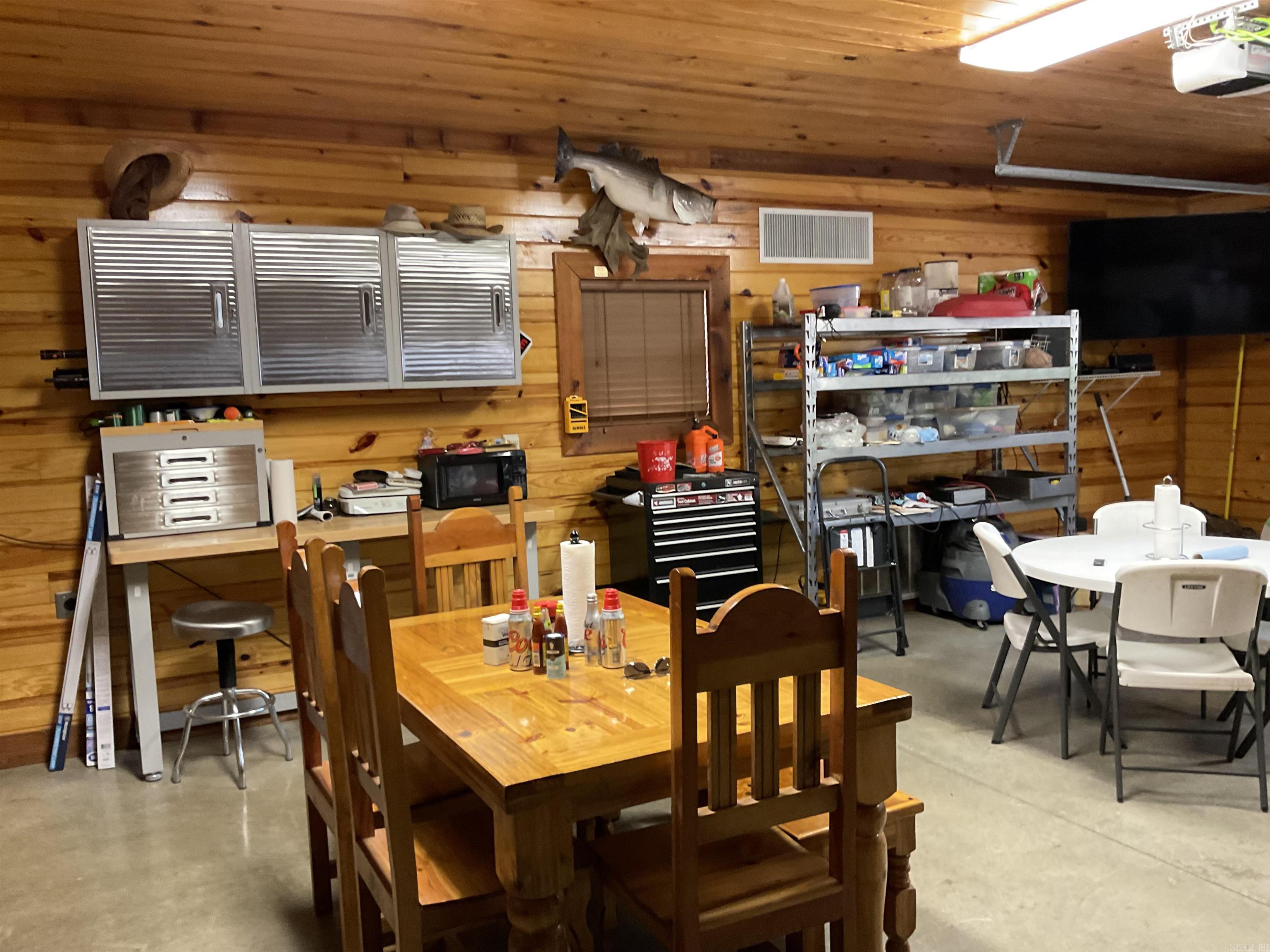 SAND BEACH ACRES - Residential