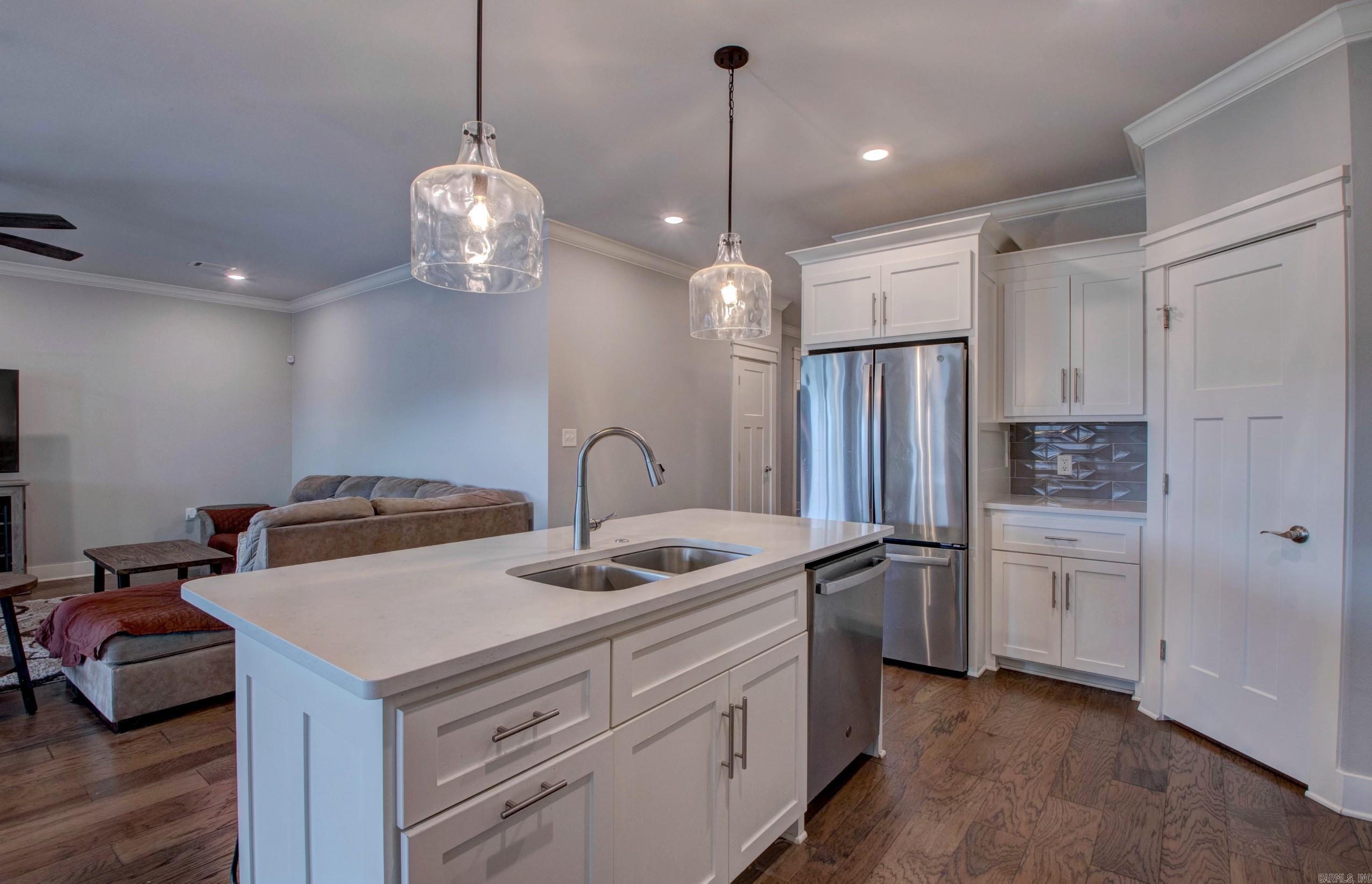 CARNAHAN VILLAGE SUB - Residential