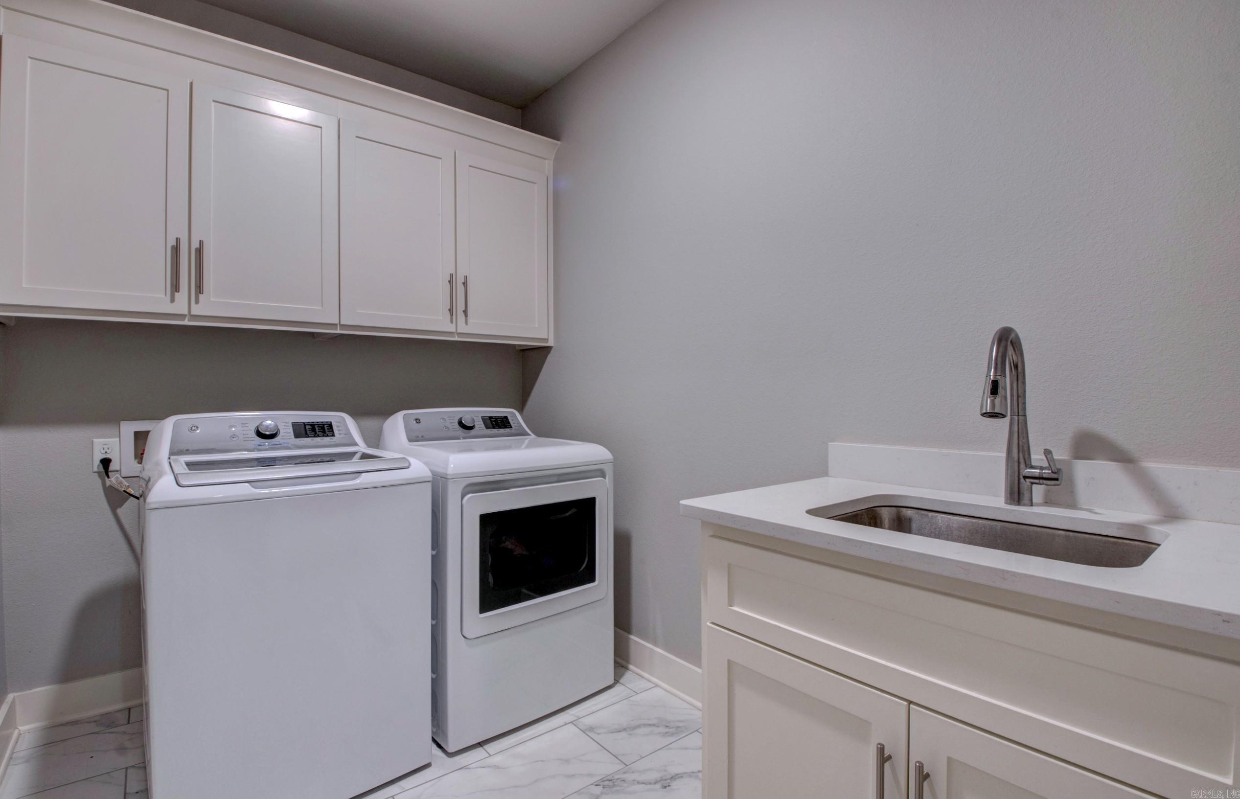 CARNAHAN VILLAGE SUB - Residential