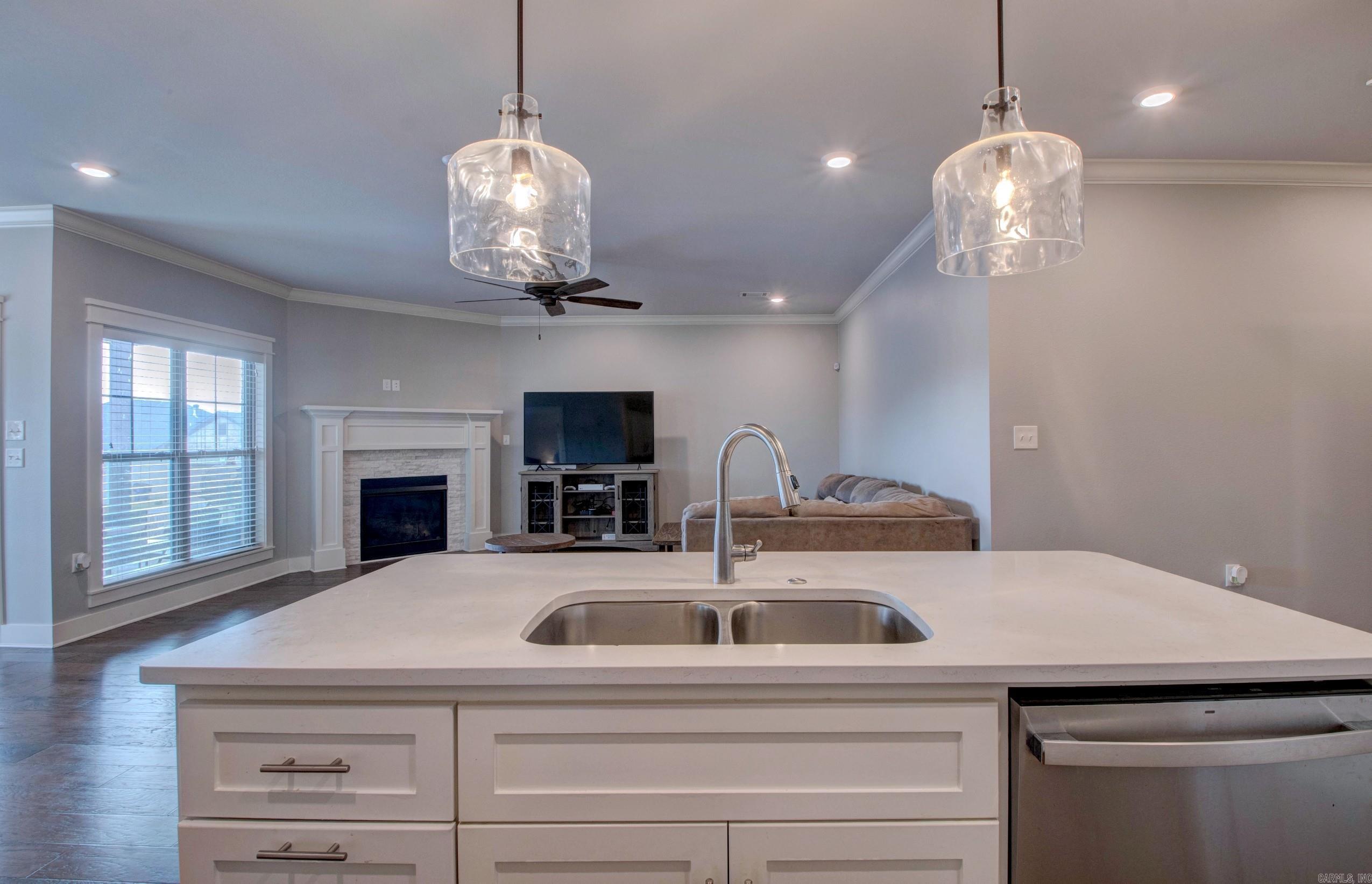 CARNAHAN VILLAGE SUB - Residential