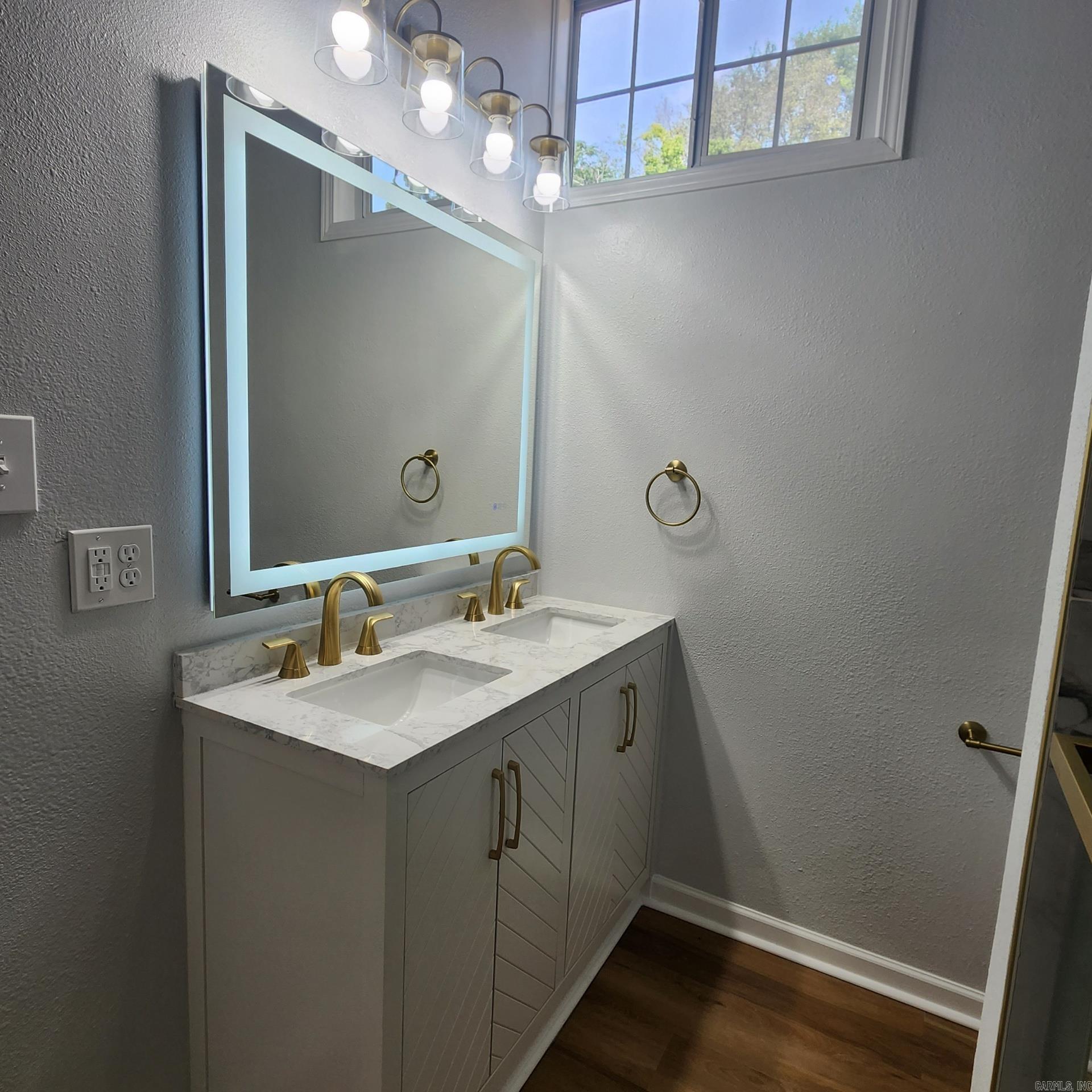 Deshon JW - Residential