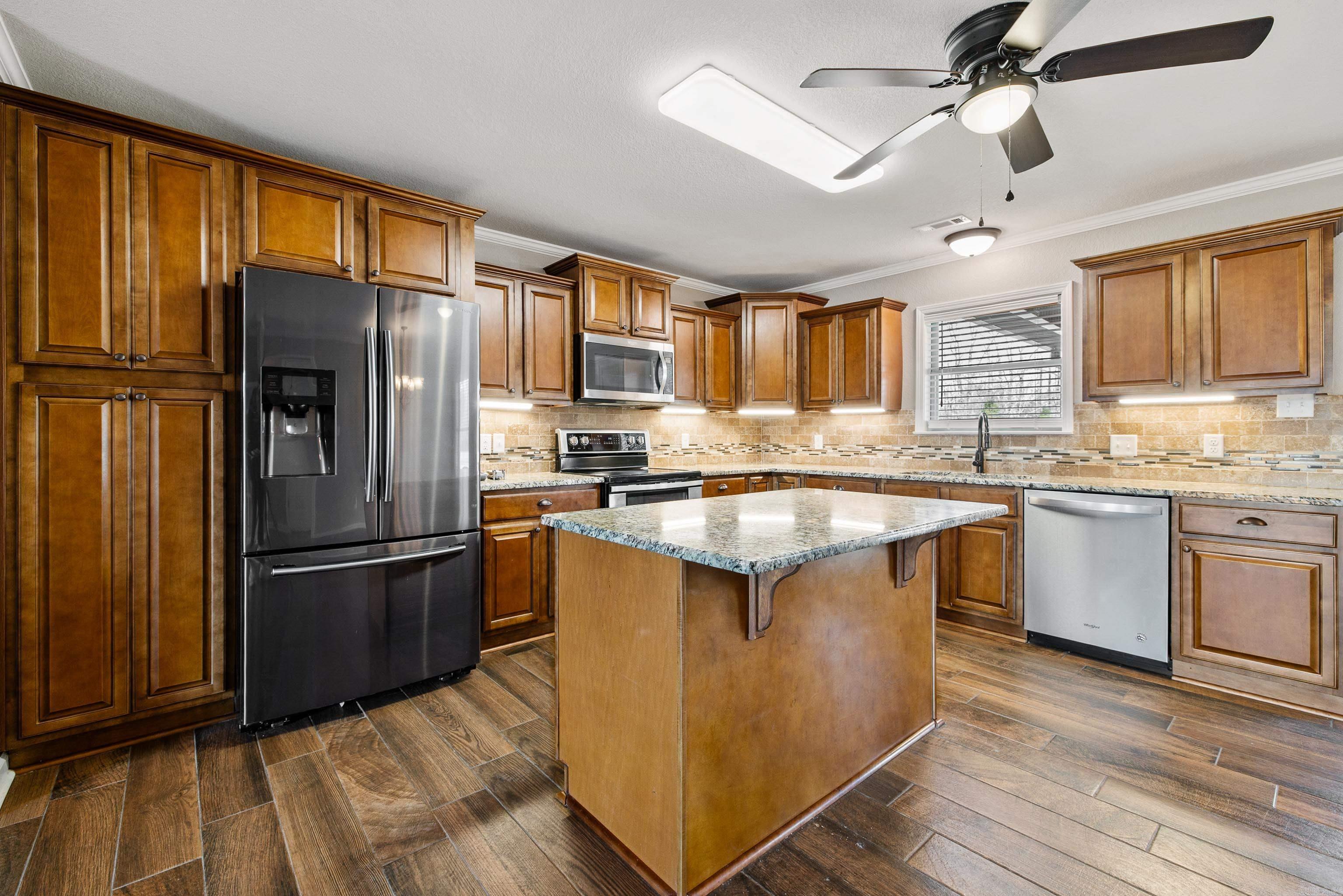 ROLLING MEADOW ESTATES - Residential