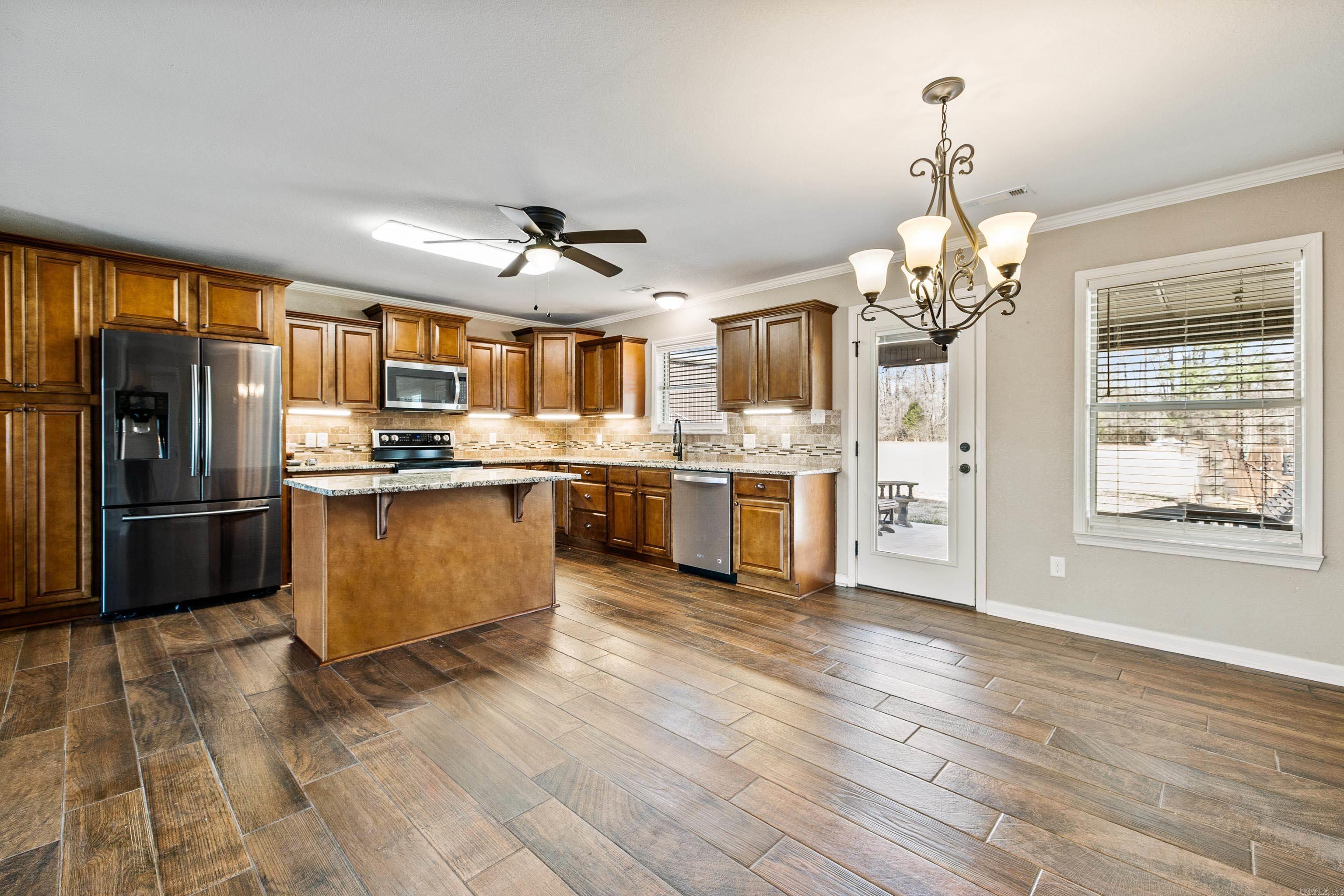 ROLLING MEADOW ESTATES - Residential