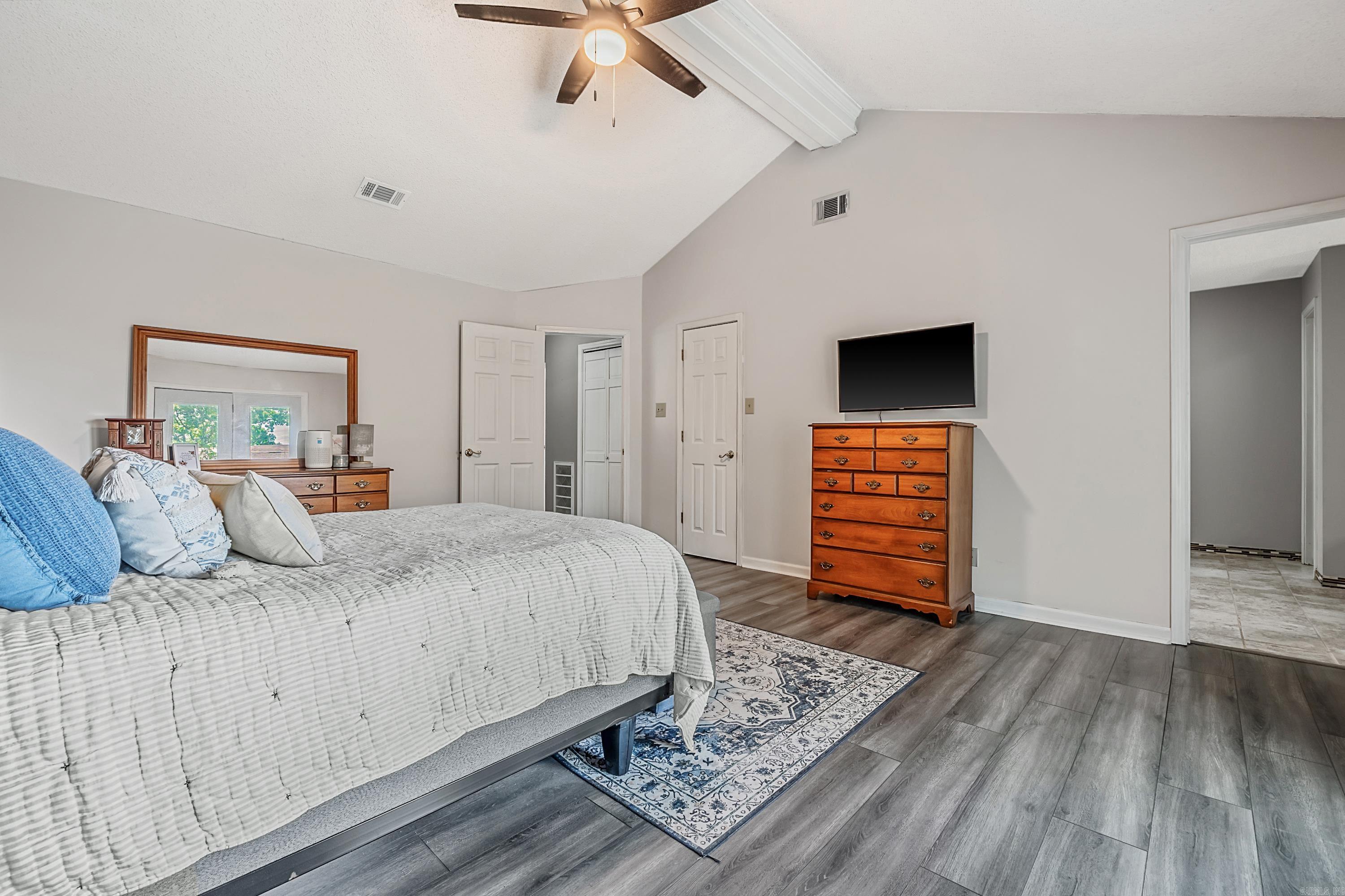 OAKBROOKE - Residential