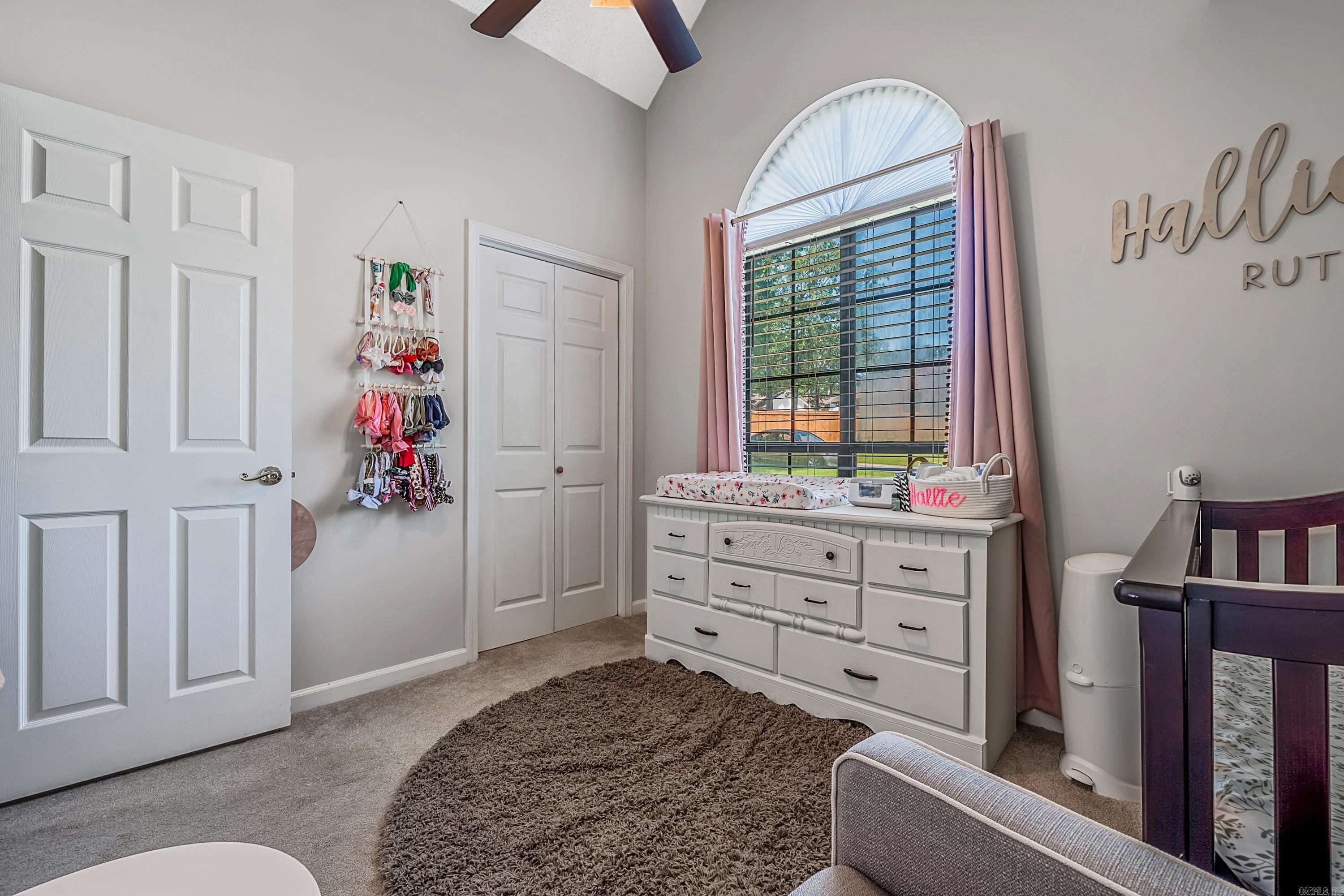 OAKBROOKE - Residential