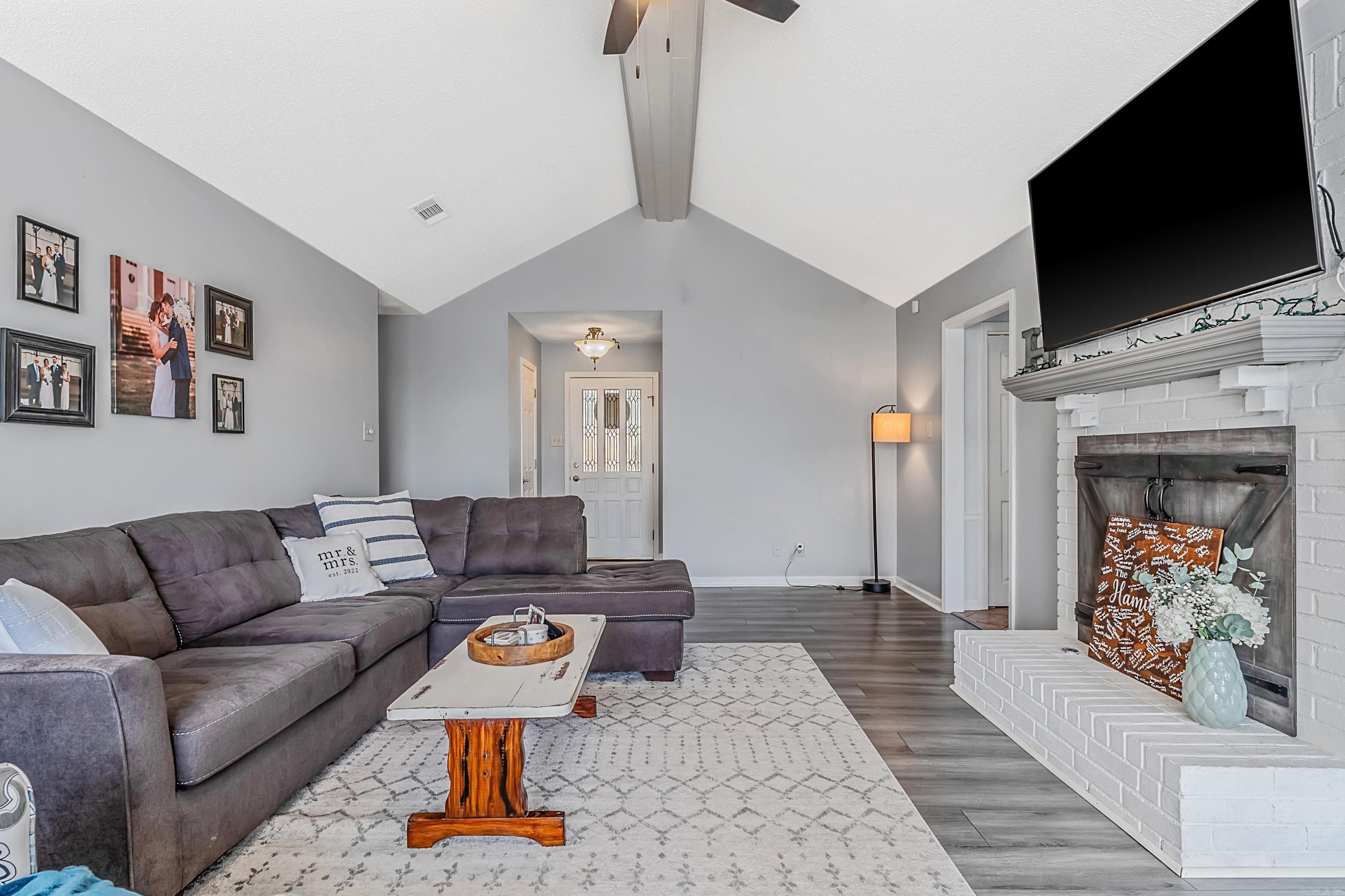 OAKBROOKE - Residential