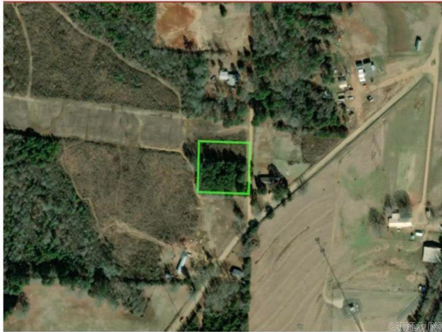 This 1 acre property presents an excellent investment opportunity, whether as a long-term retreat or for future development. Acquiring this land now ensures an investment with potential returns in years to come. The property should be measured for accuracy.