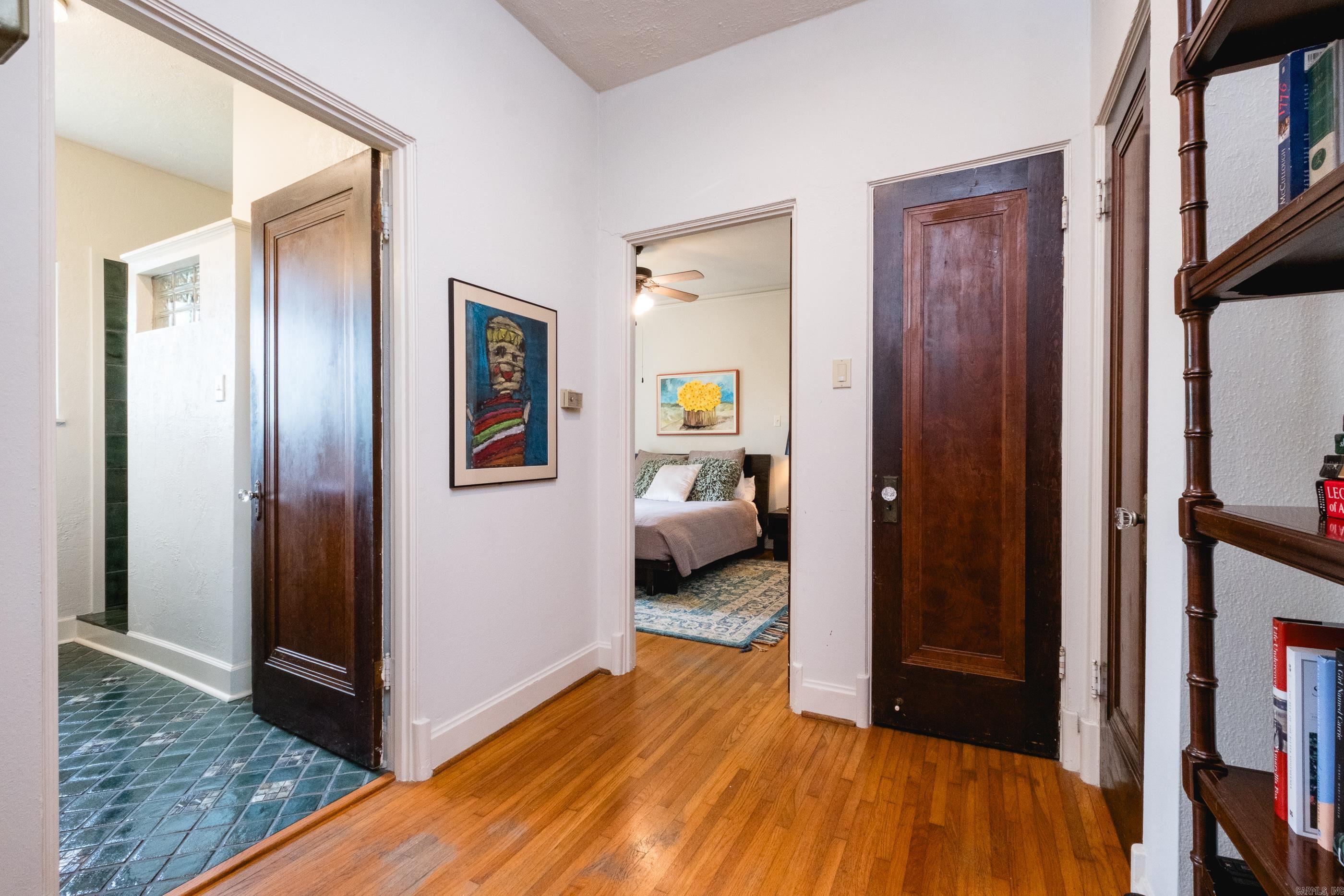 CRYSTAL COURT - Residential